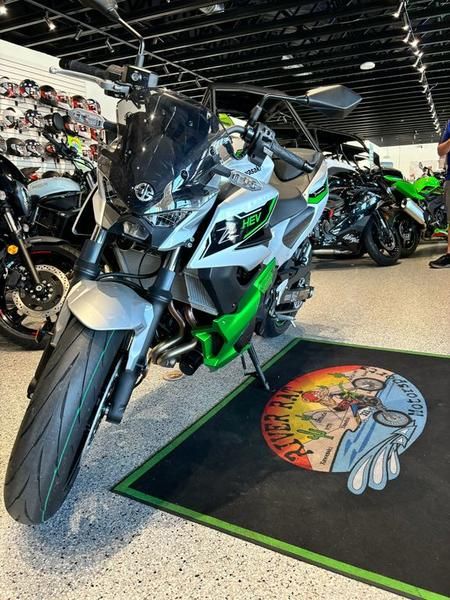 2024 Kawasaki Z7 Hybrid ABS, Bullhead City AZ | New Motorcycles