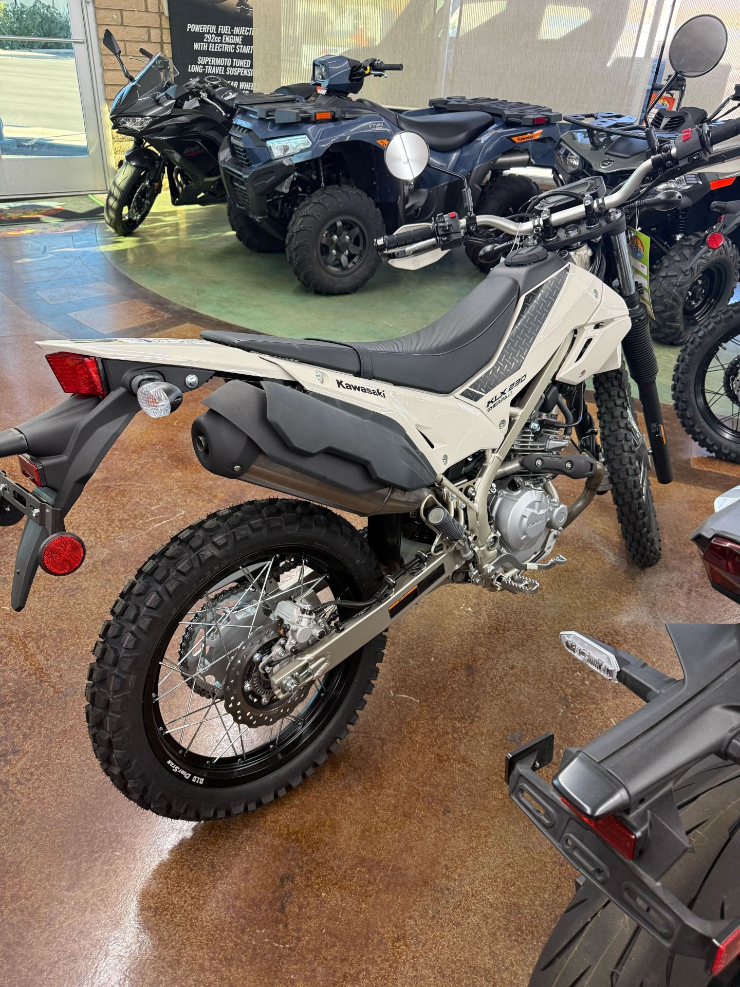 KAWASAKI Free Spirit タンク ベージュ KAWASAKI Free Spirit タンク