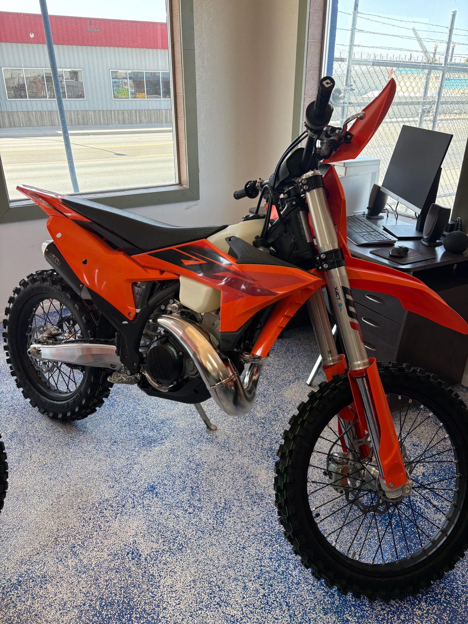 2027 KTM 300 XC 2