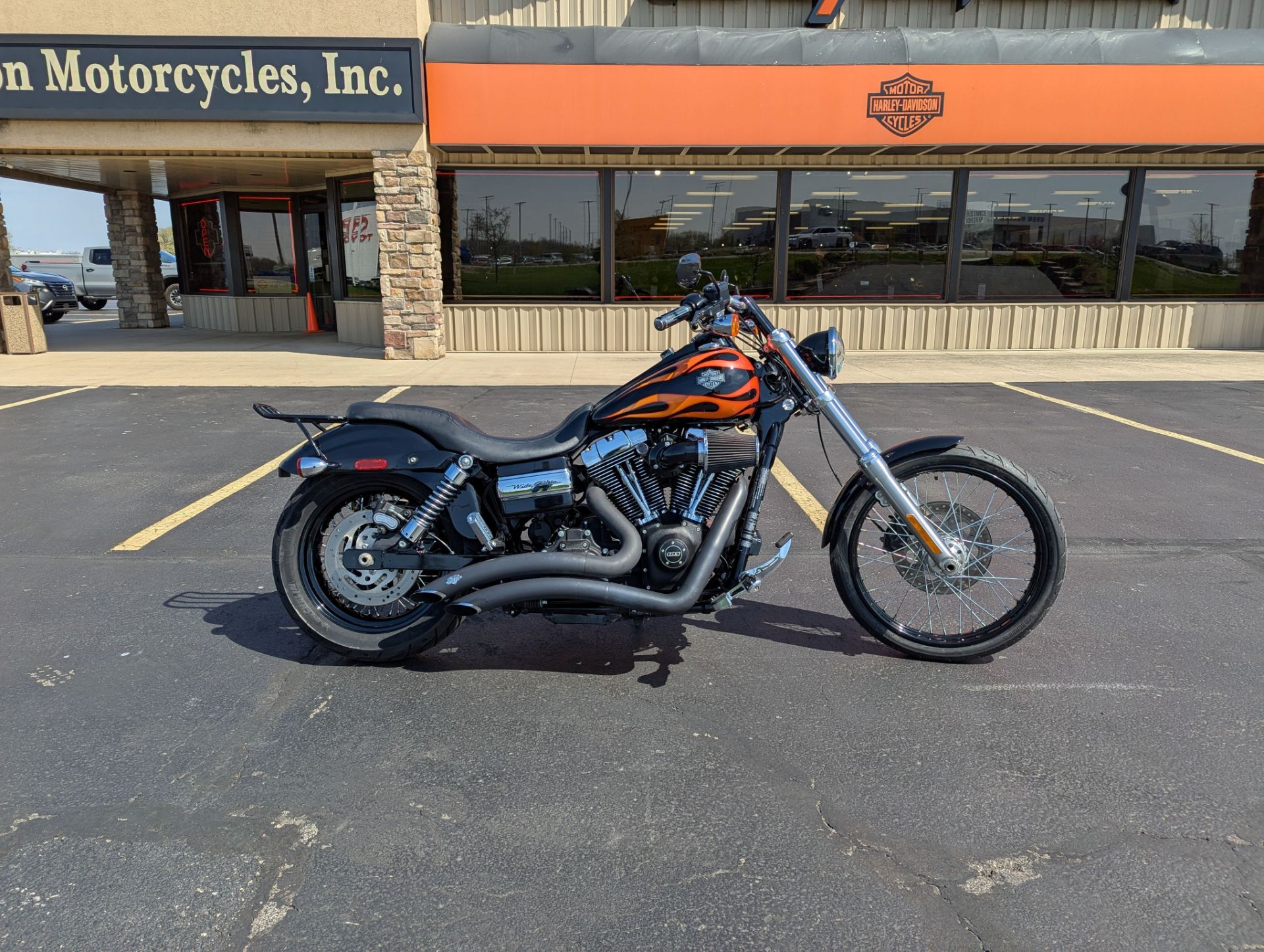 Harley Dyna Super Wide Glide 2012 No Reserve: 2012 Harley-Davidson