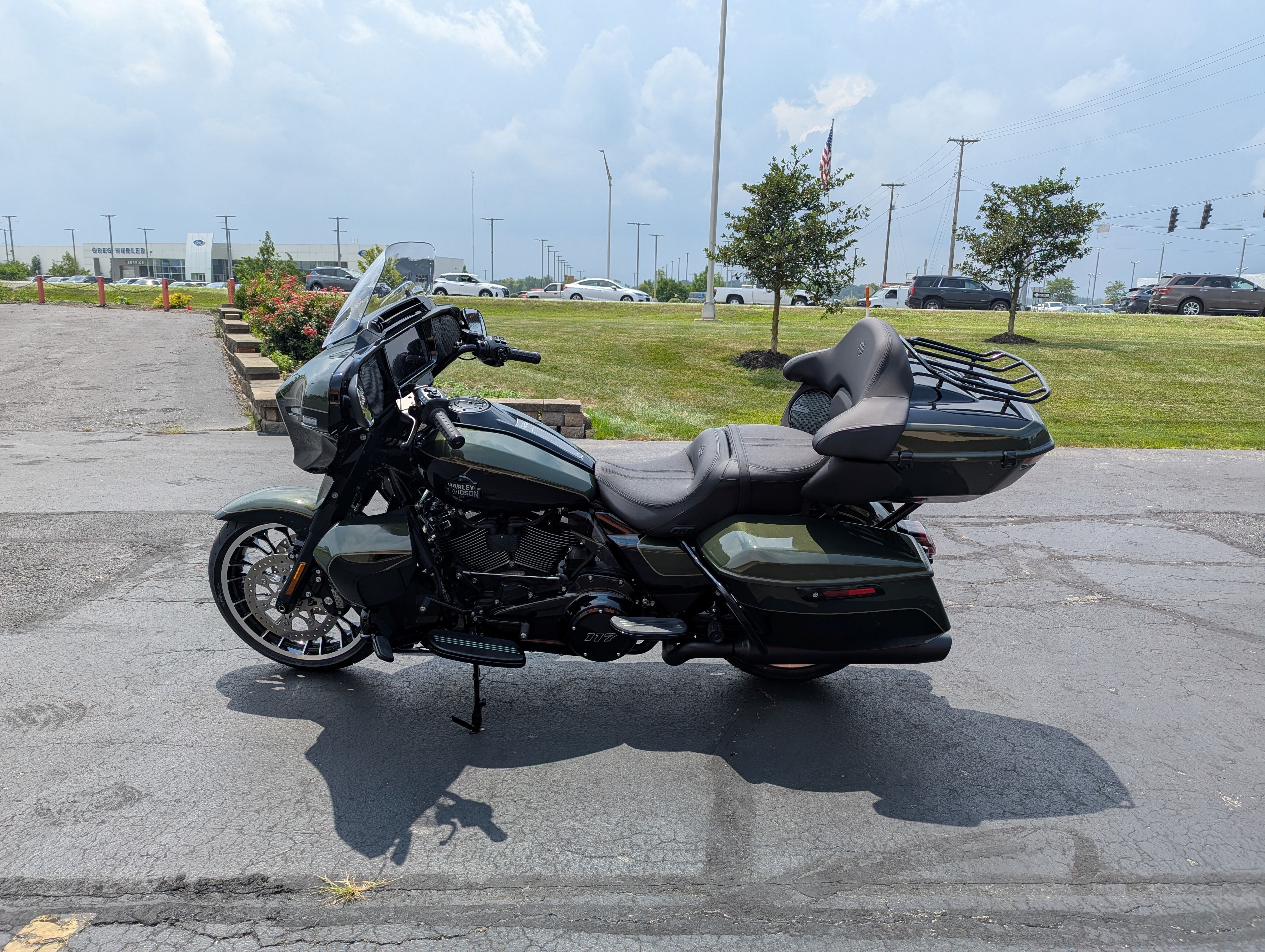 2026 Harley-Davidson Street Glide® Limited 3