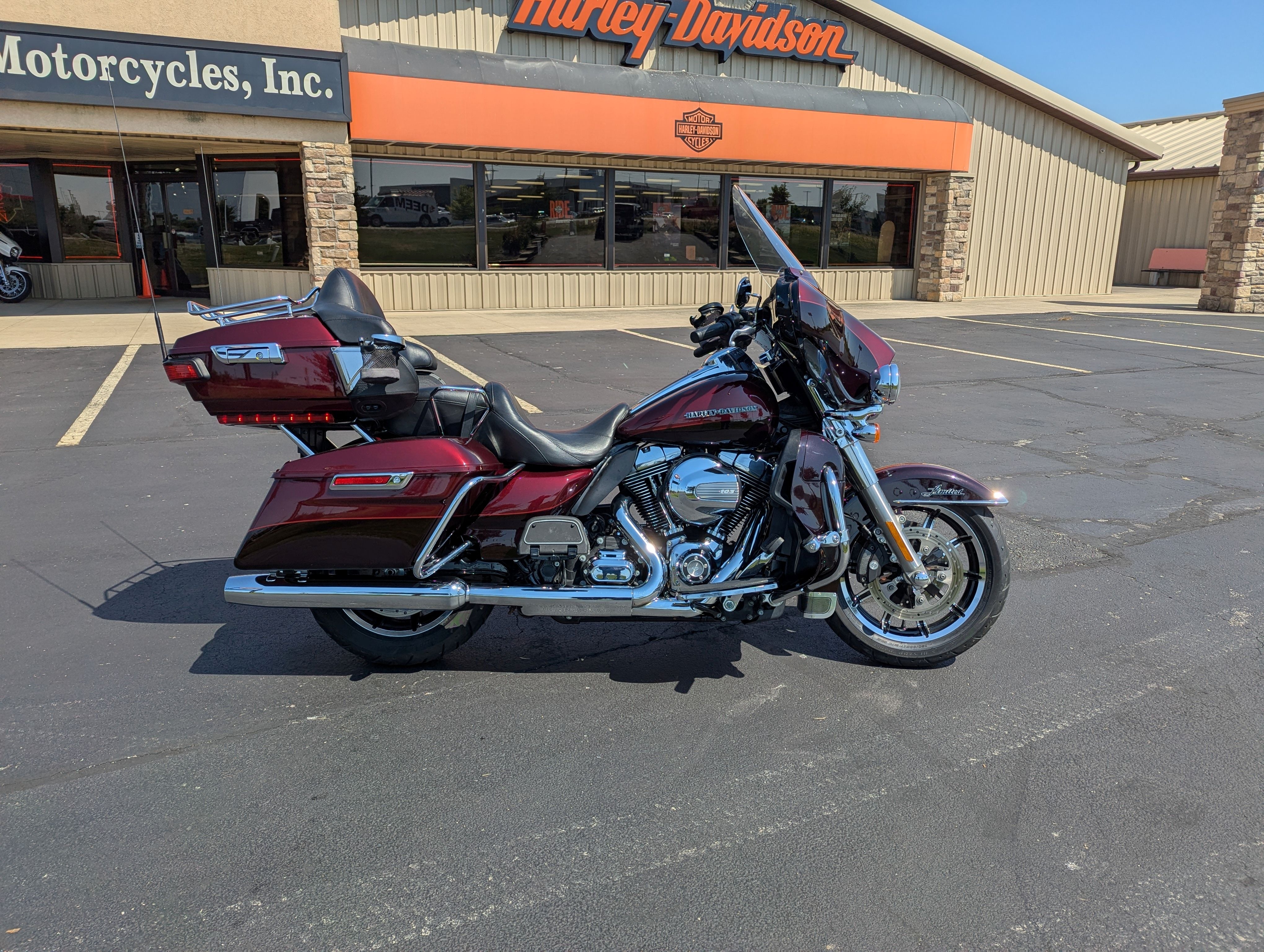 2015 Ultra Limited