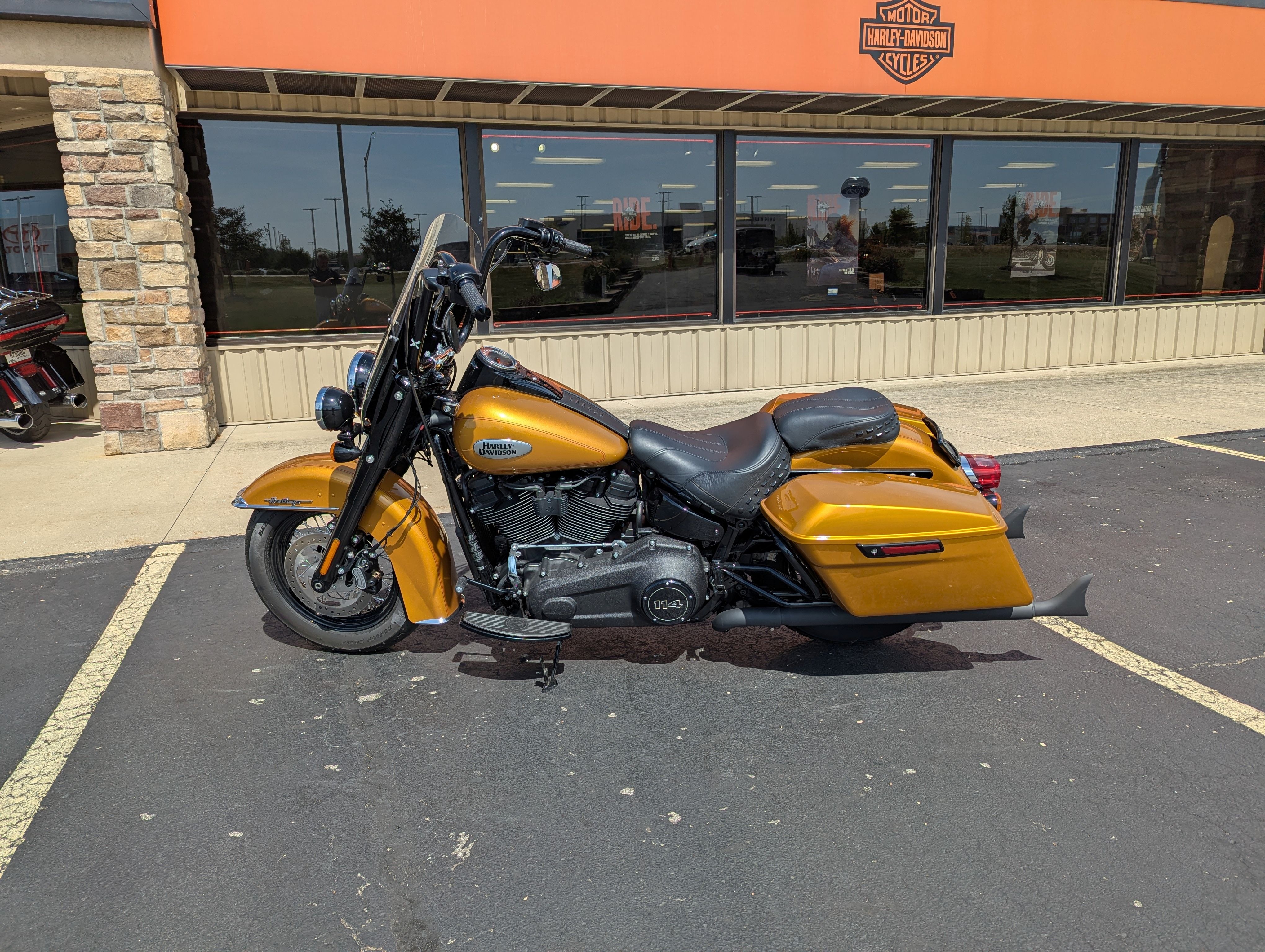 2023 Harley-Davidson Heritage Classic 114 3