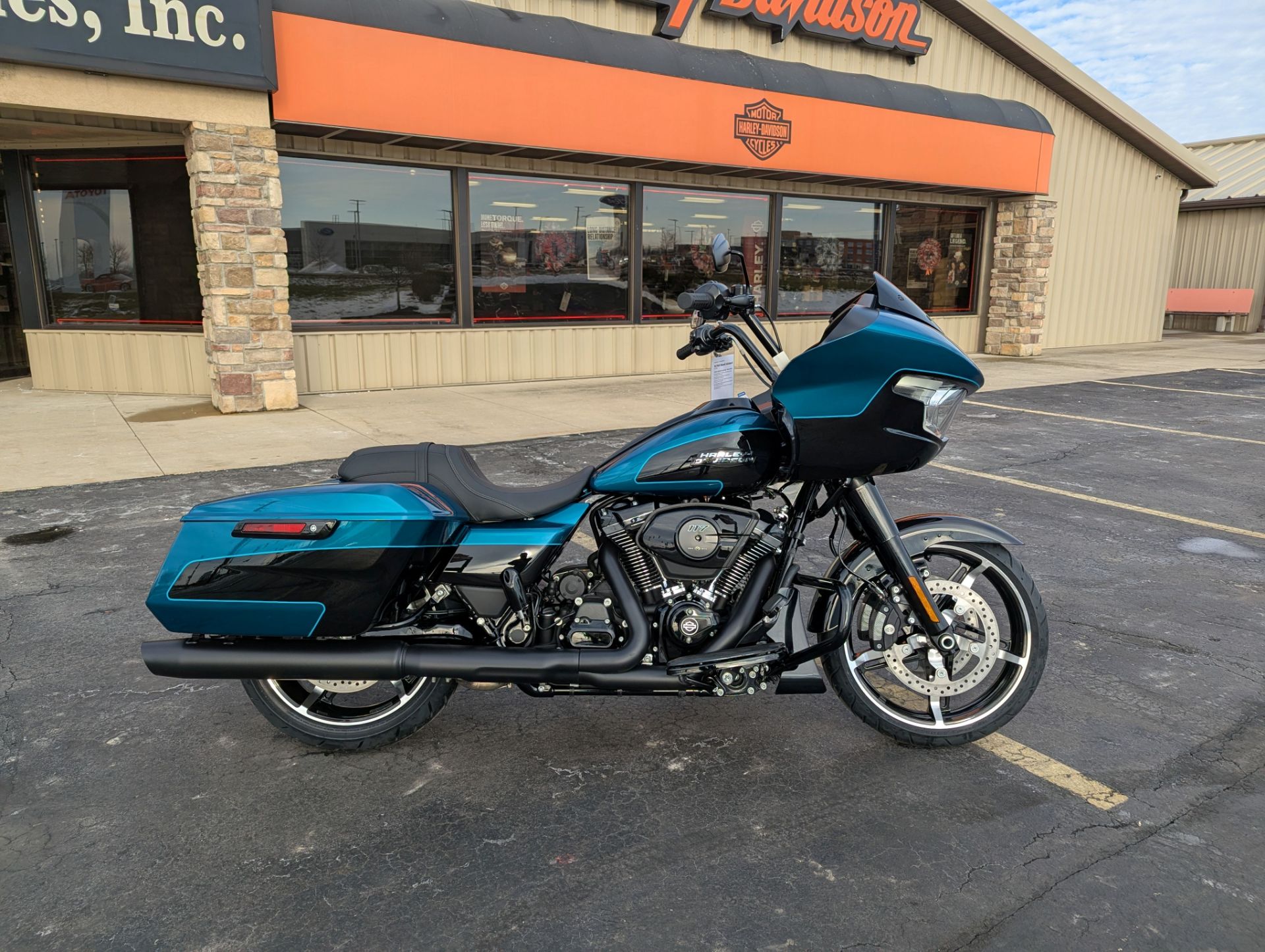 New 2026 Harley-Davidson Road Glide® Teal Thunder / Vivid Black New 2026 Harley-Davidson Road Glide® Teal Thunder / Vivid Black