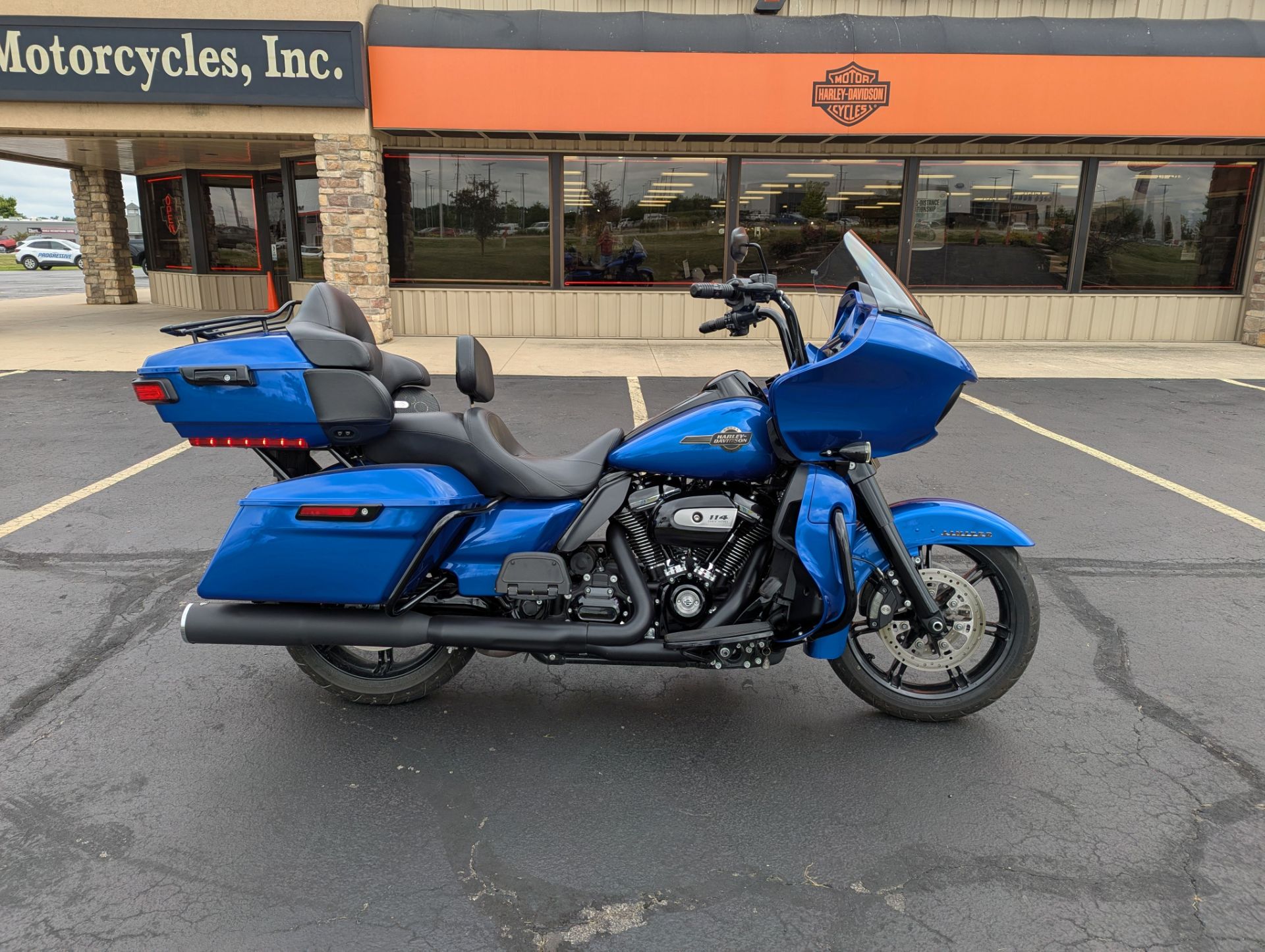 Used 2024 Harley-Davidson Road Glide® Limited Blue Burst