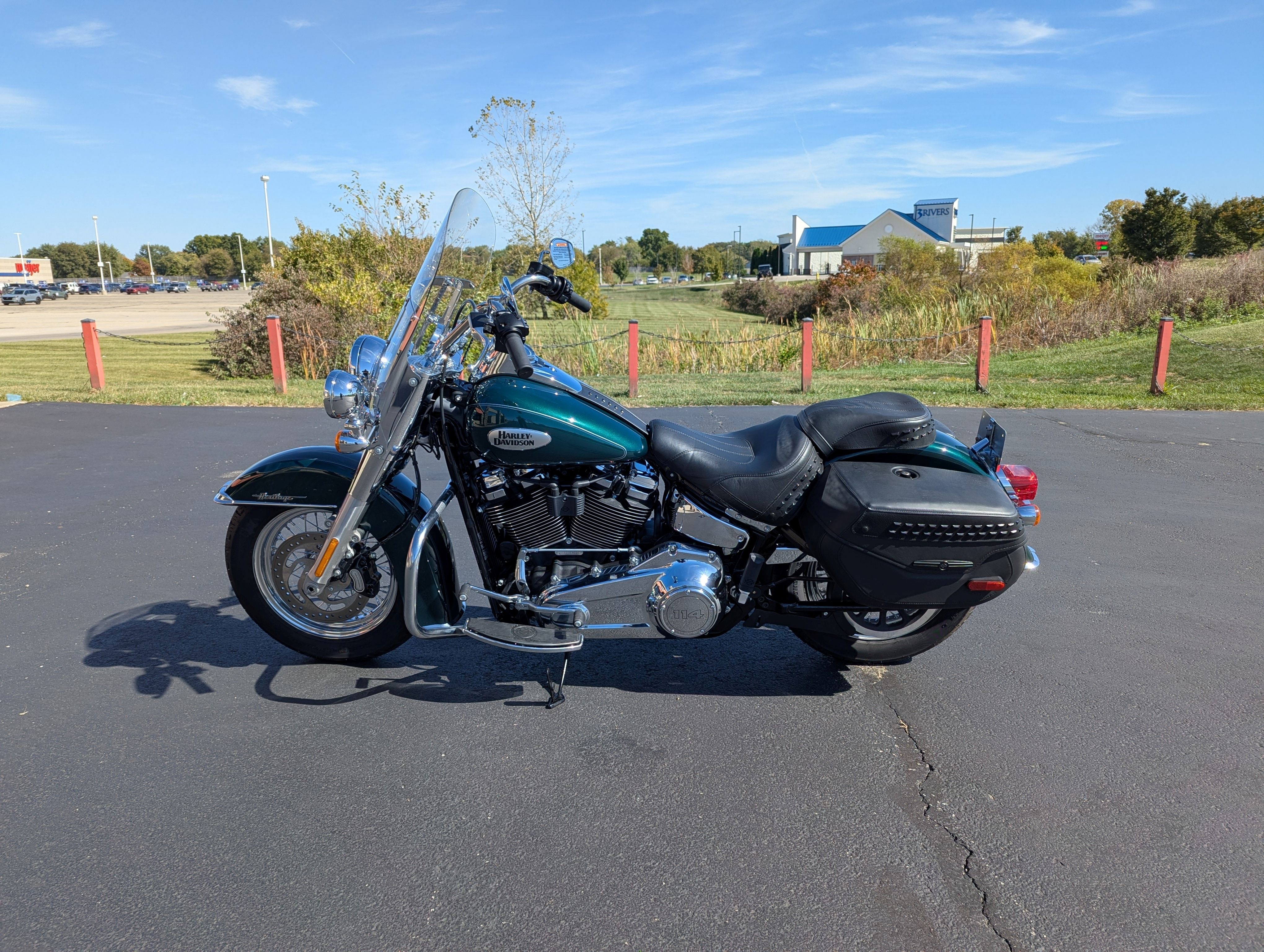 2024 Harley-Davidson Heritage Classic 114 3