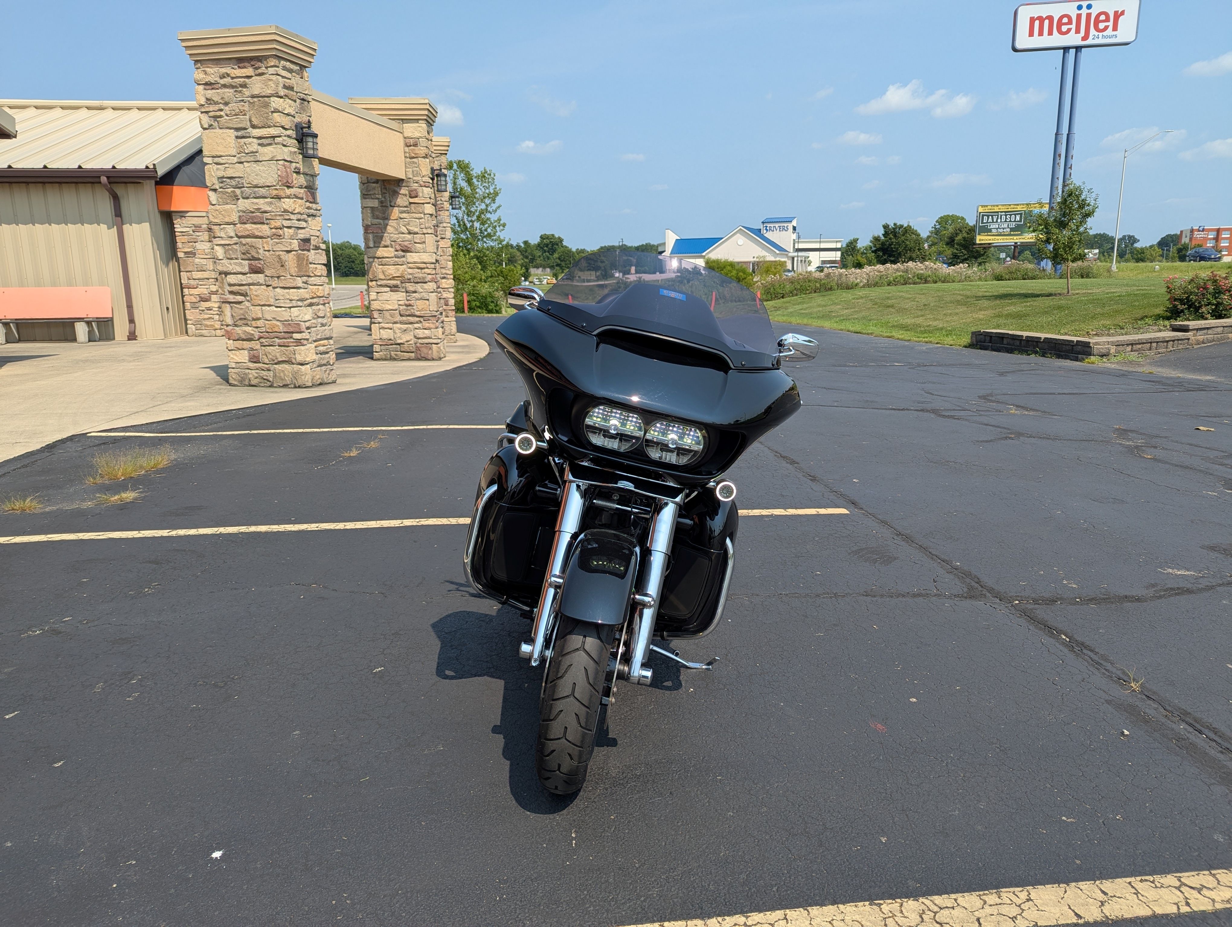 2022 Harley-Davidson Road Glide® Special 2