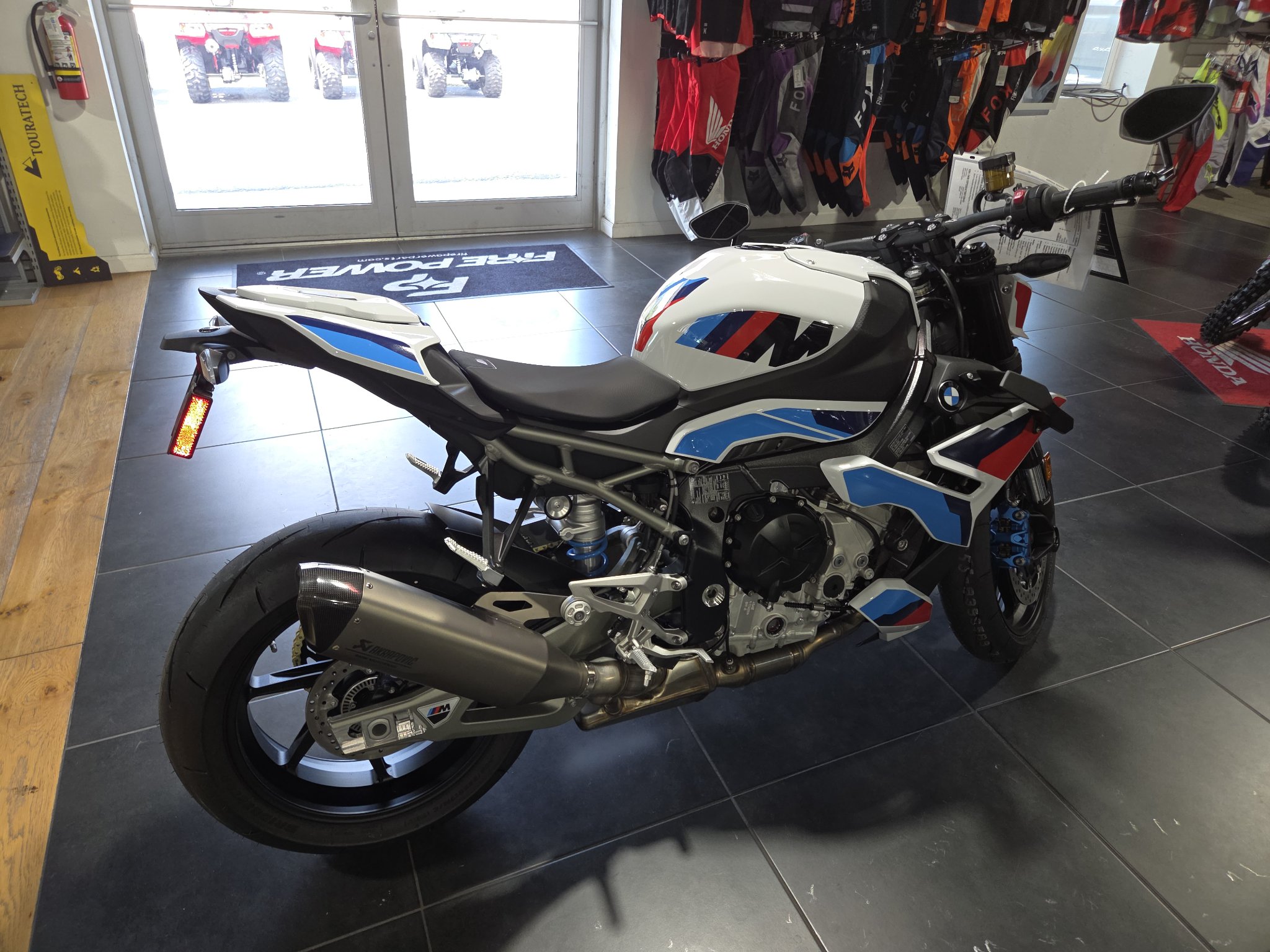 2026 BMW M 1000 R 2