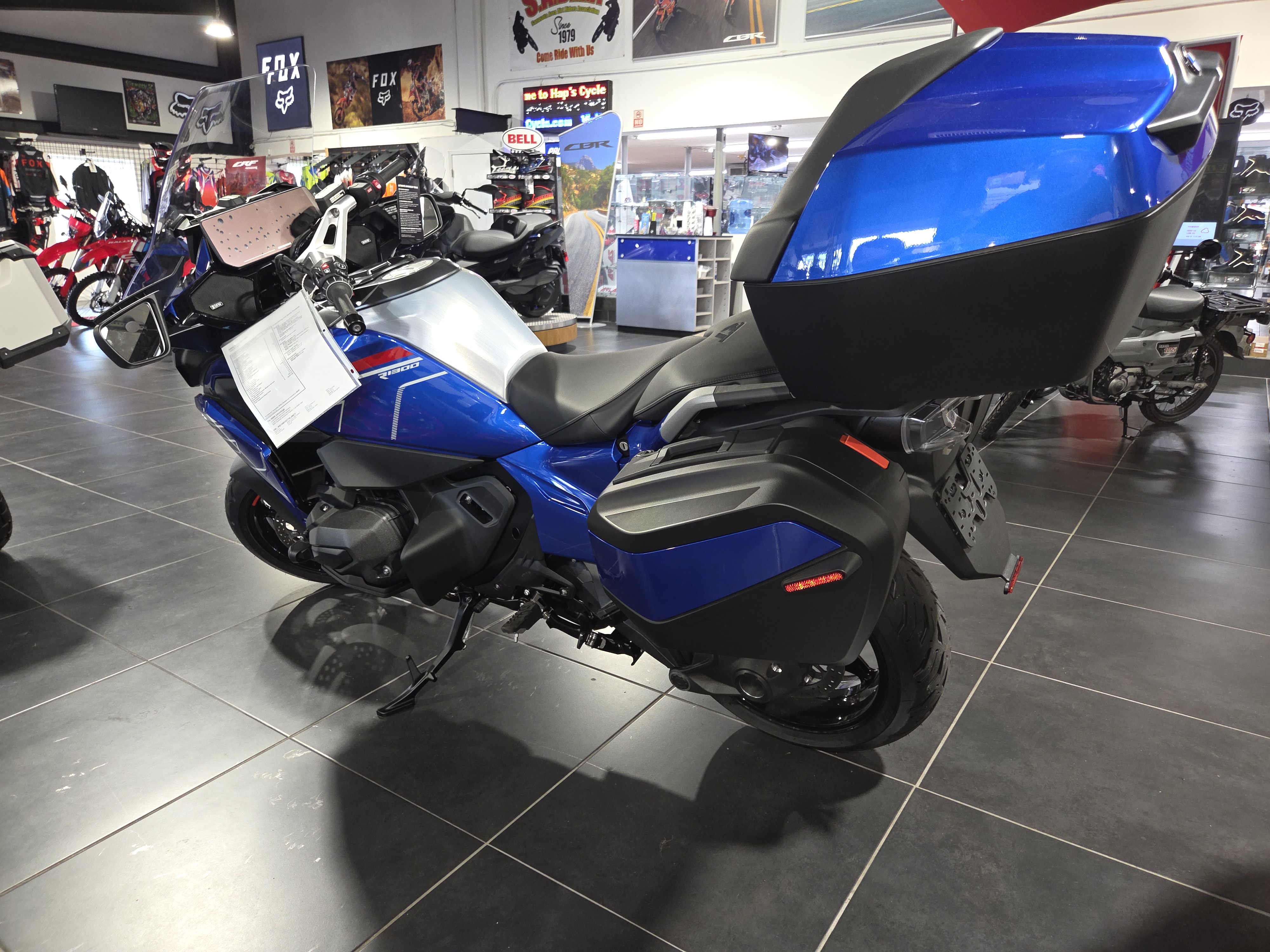 New 2026 BMW R 1300 RT, Sarasota FL | Specs, Price, Photos | Impulse  Package - Racing Blue Metallic NBM6L49677