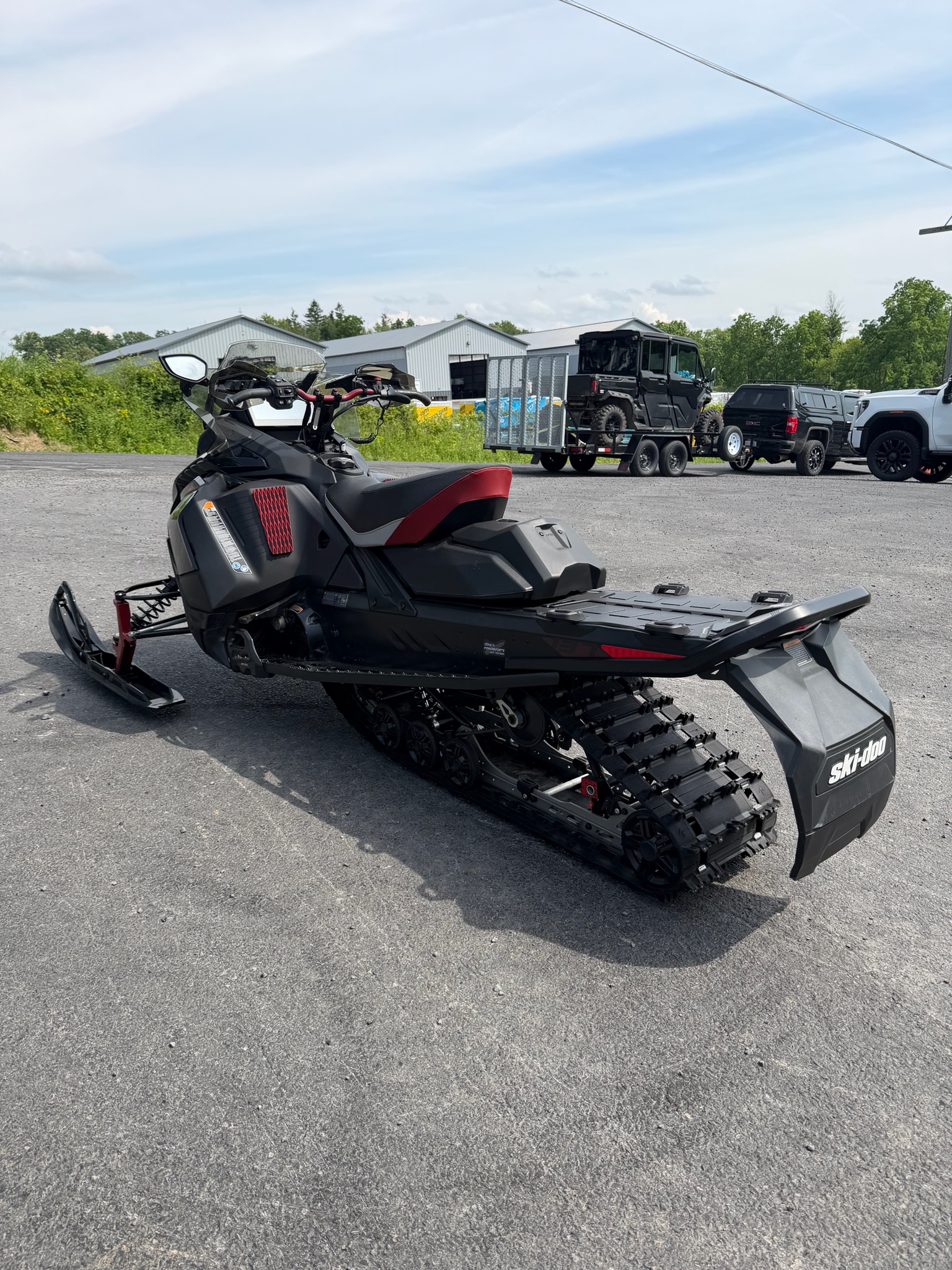 2025 Ski-Doo Renegade Adrenaline w/ Enduro Package 900 ACE Turb 4