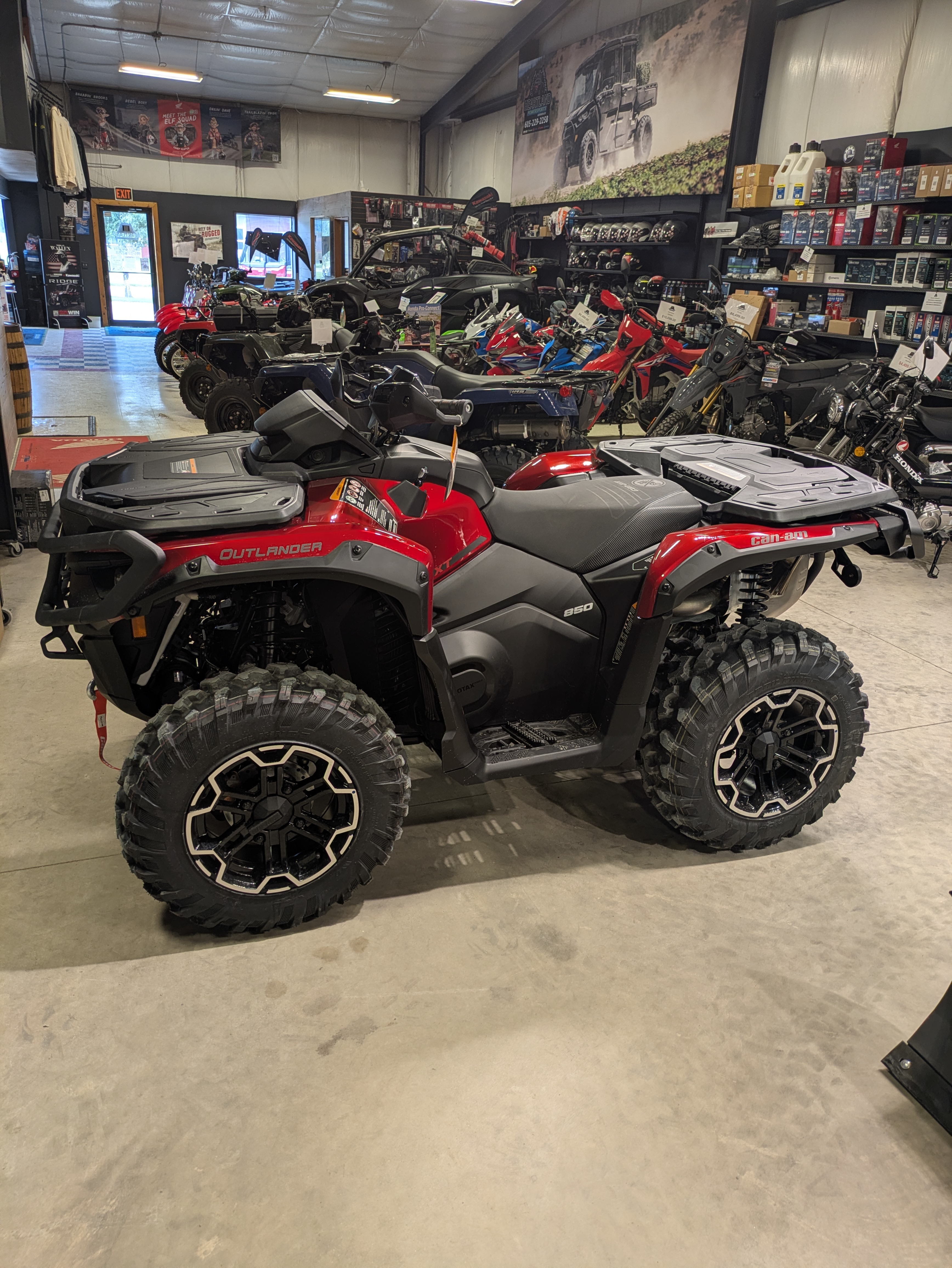 2026 Can-Am™ Outlander XT 850 1