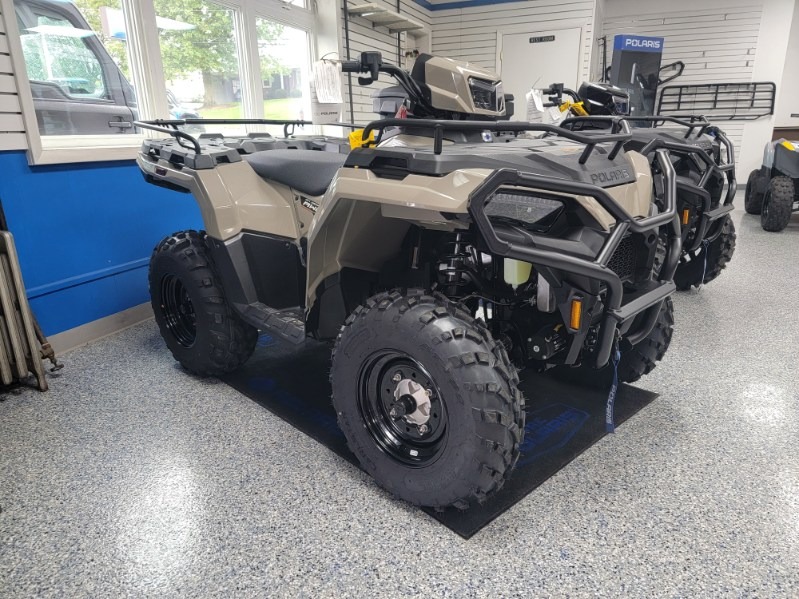 2027 Polaris Sportsman 600 EPS 1