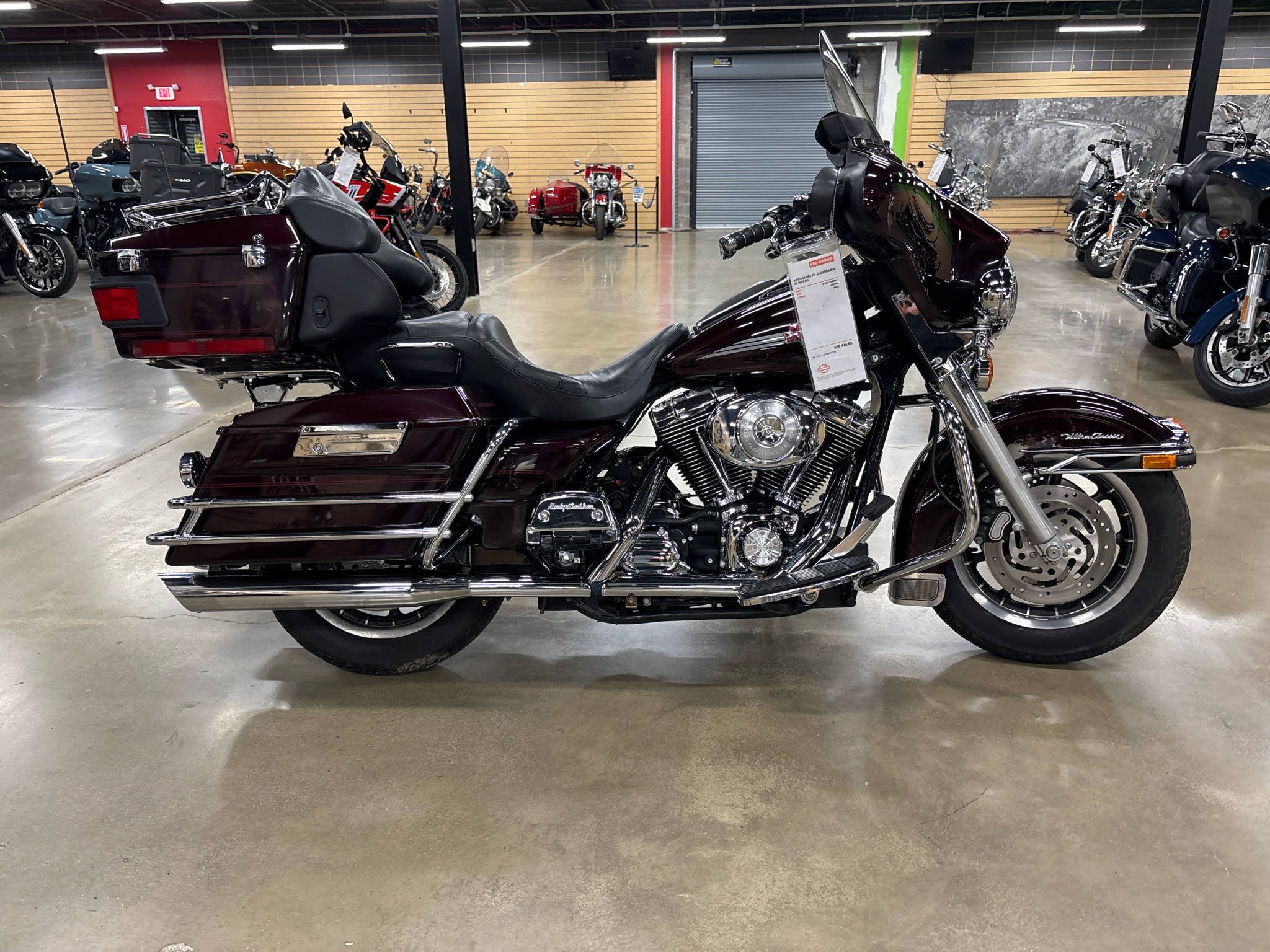 2005 Harley-Davidson FLHTCUI Ultra Classic® Electra Glide® 2