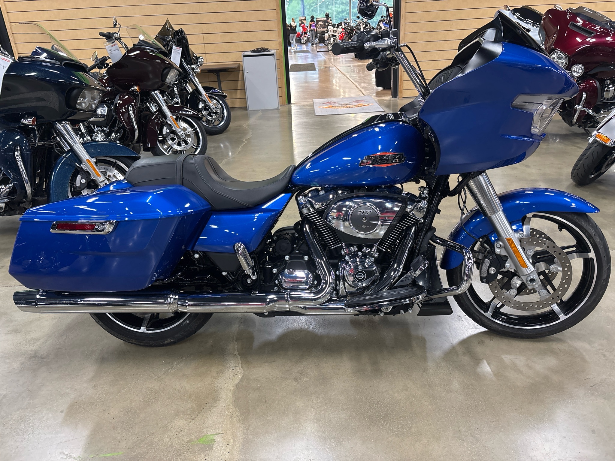 2025 Harley-Davidson Road Glide® 1