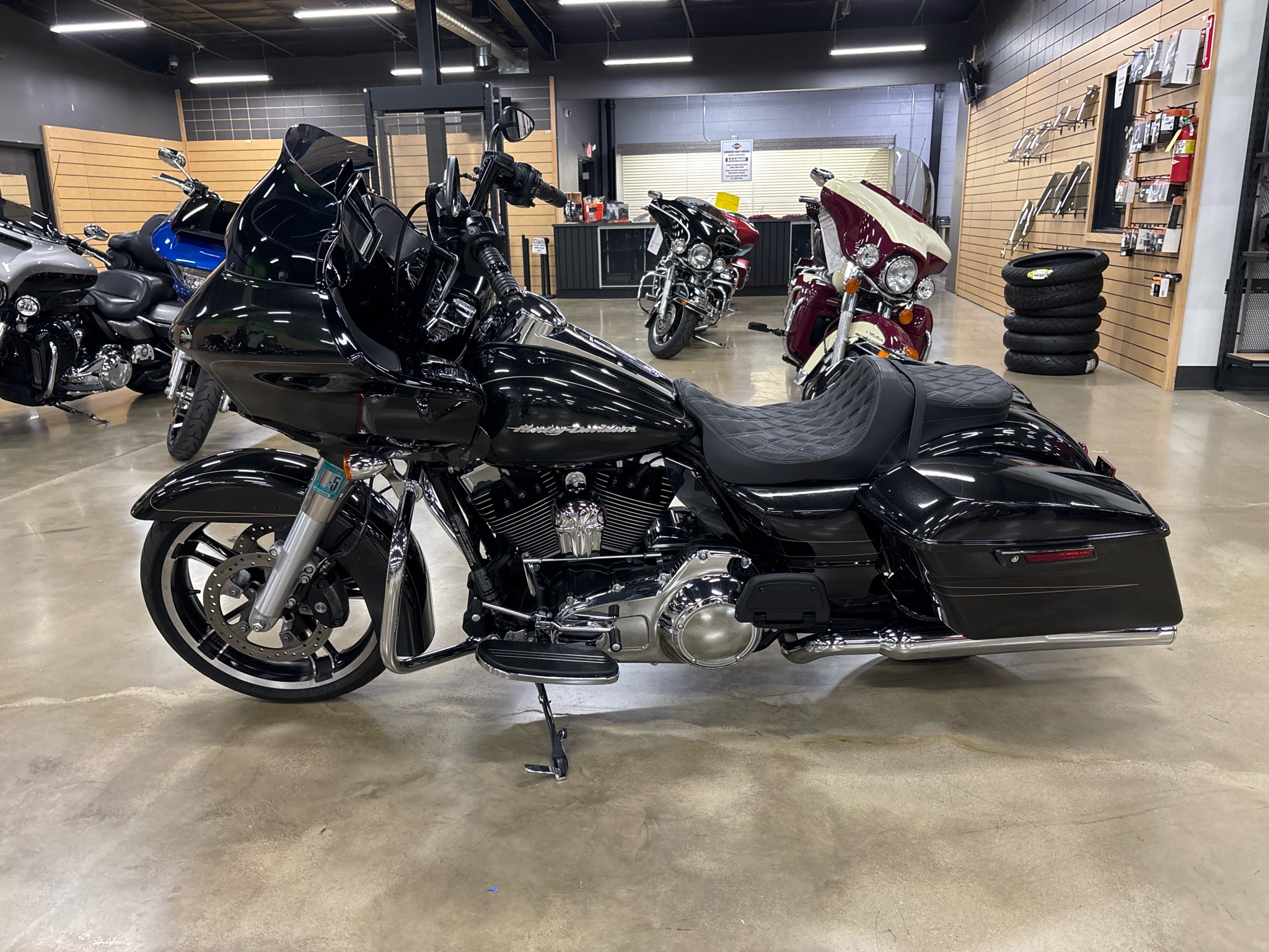 2016 Harley-Davidson Road Glide® Special 3