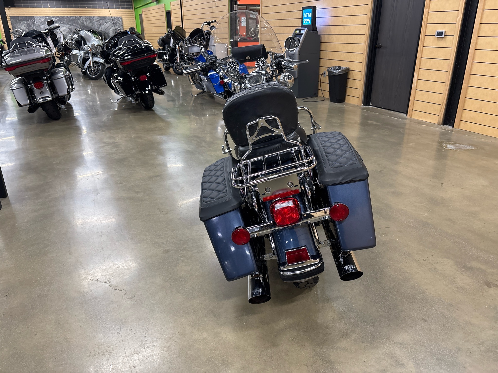 2003 Harley-Davidson FLHR/FLHRI Road King® 4