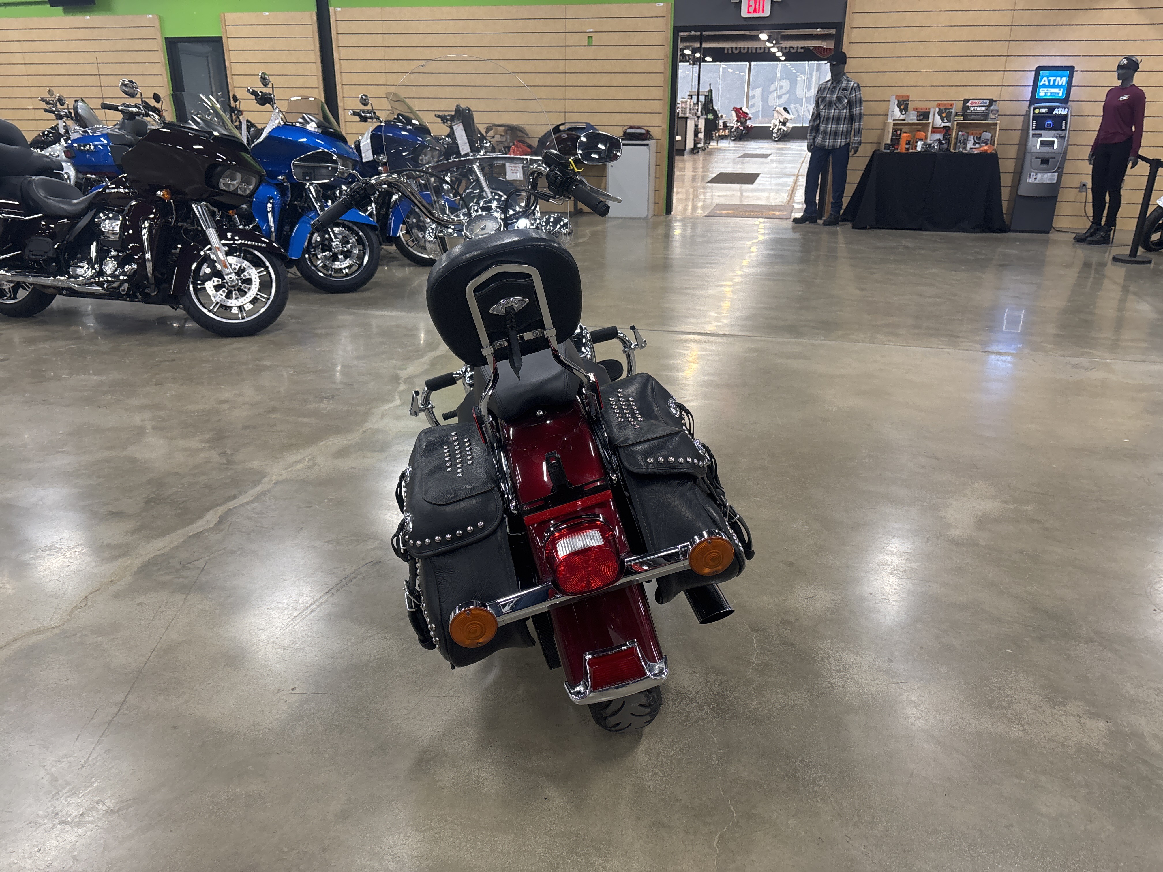 2015 Harley-Davidson Heritage Softail® Classic 4