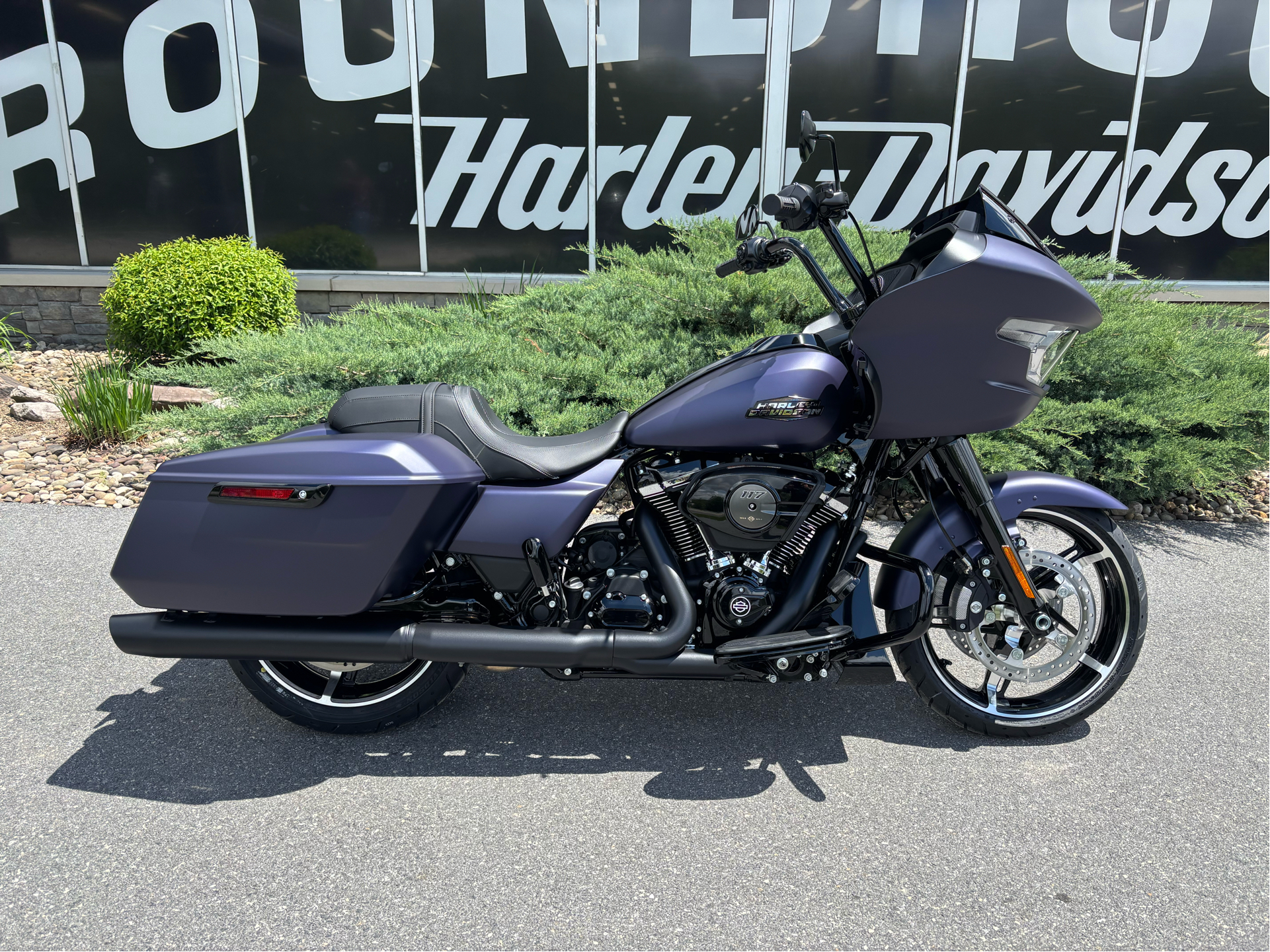 New 2025 Harley-Davidson Road Glide® | Motorcycles in Duncansville