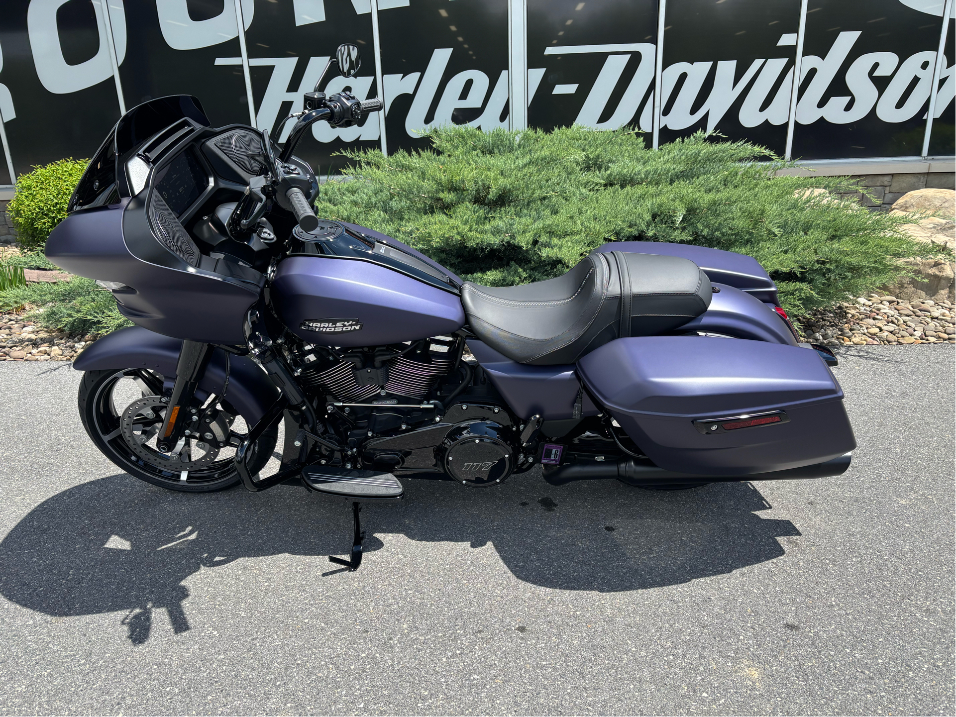 New 2025 Harley-Davidson Road Glide® | Motorcycles in Duncansville