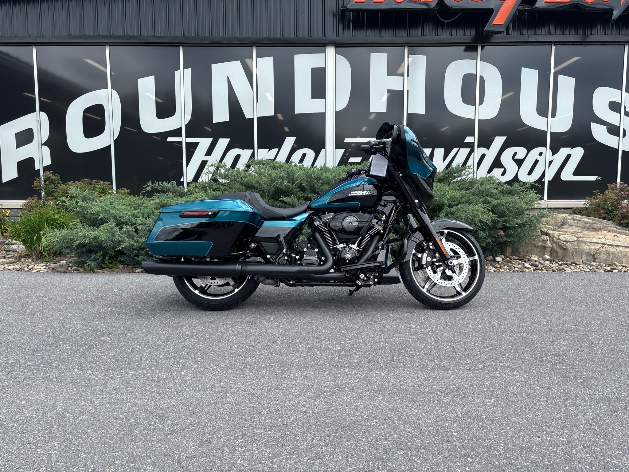 2026 Harley-Davidson Street Glide® 1