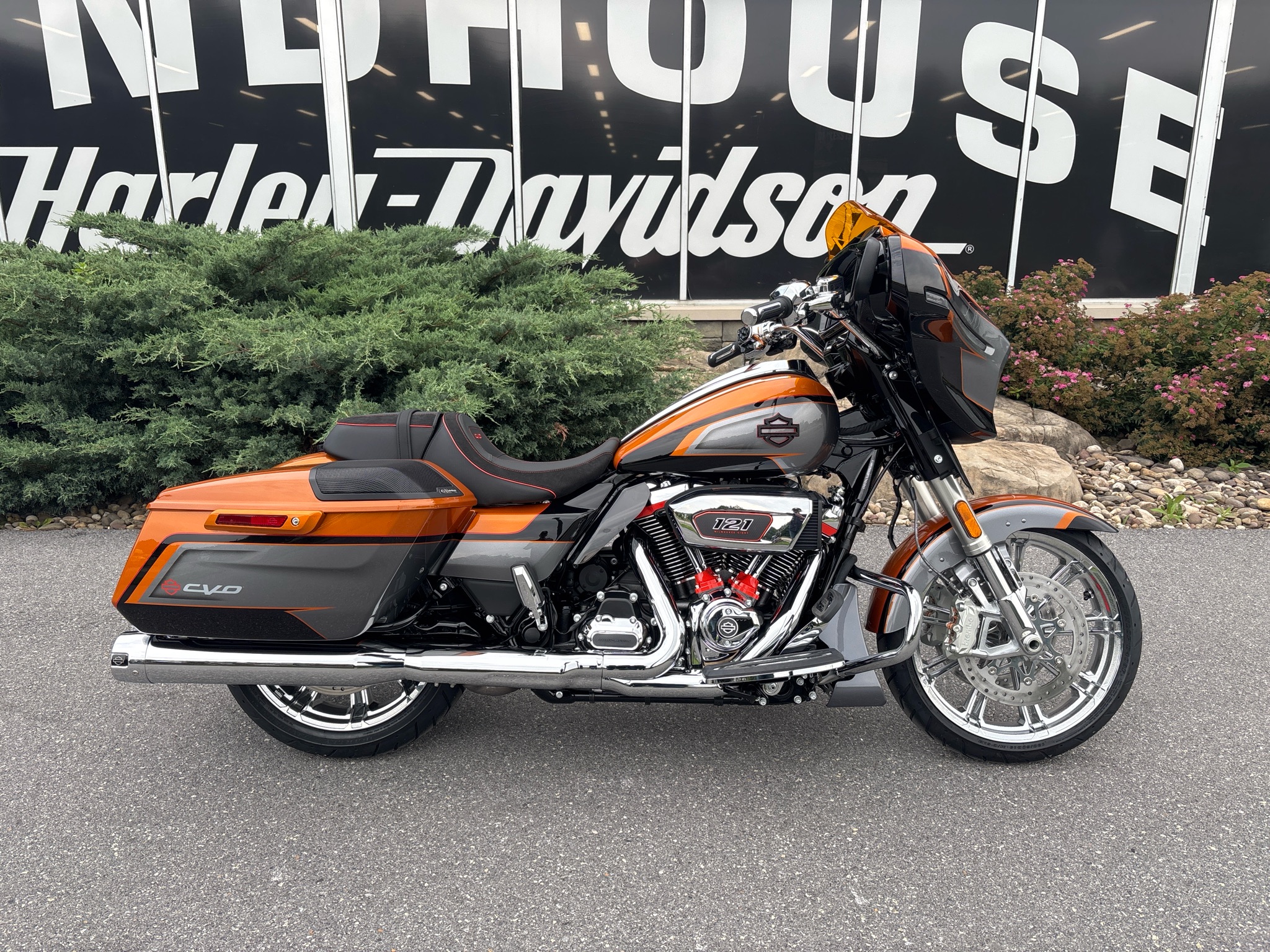 2026 Harley-Davidson CVO Street Glide® 1