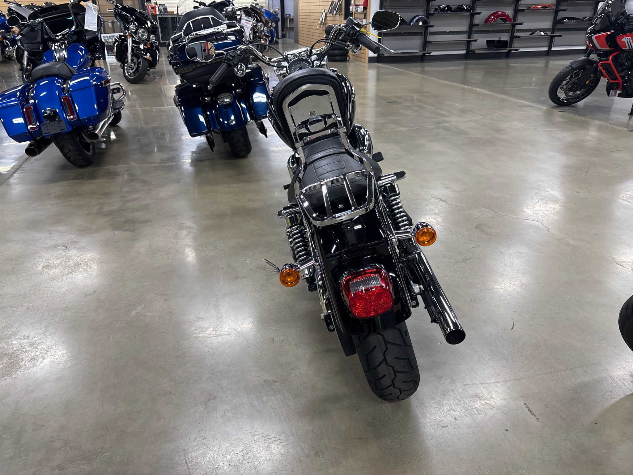 2012 Harley-Davidson Dyna® Super Glide® Custom 4