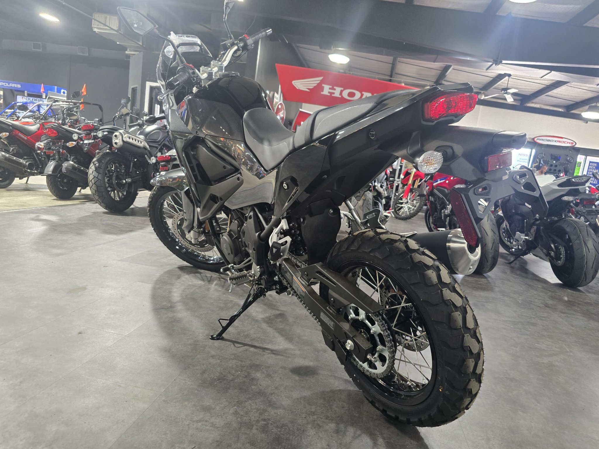 2026 Kawasaki KLE®500 ABS 4