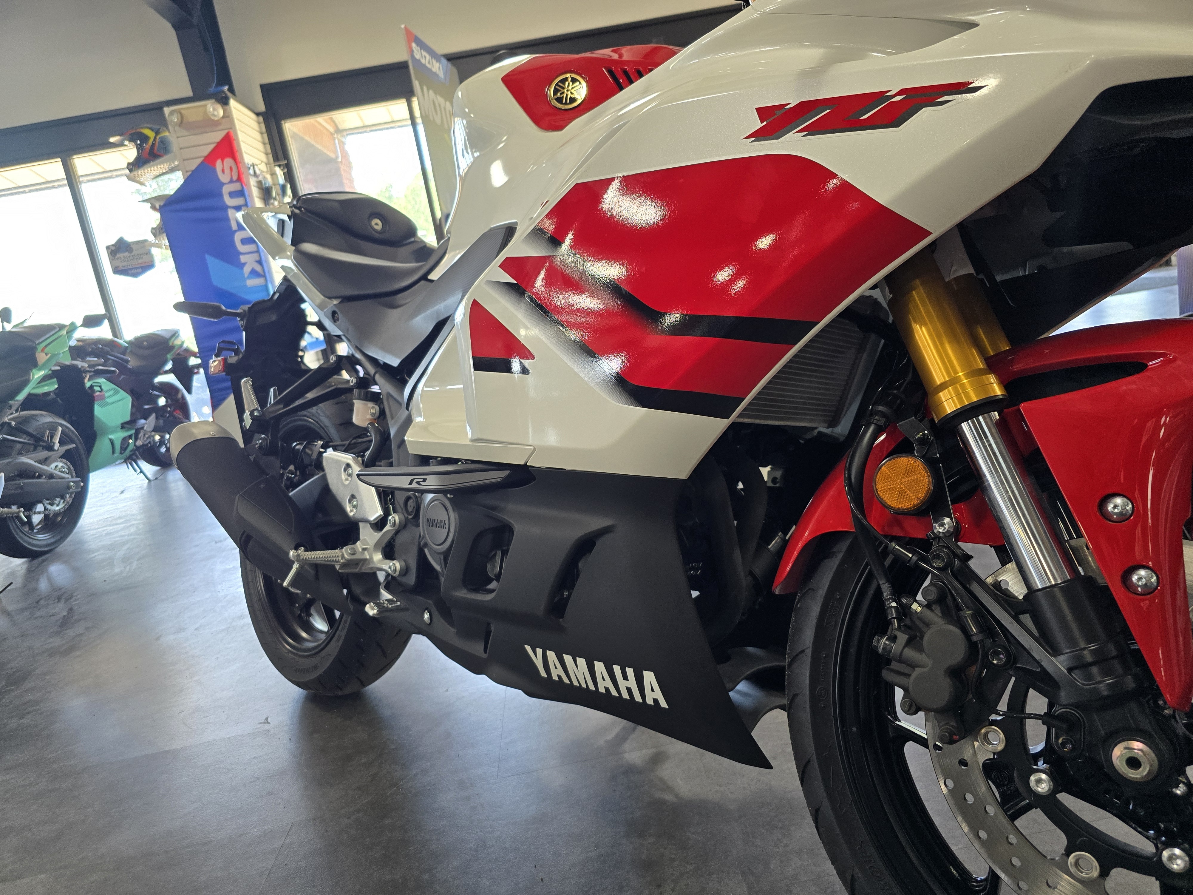 2026 Yamaha YZF-R3 7