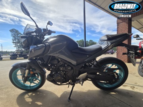 2023 Yamaha MT-03 — photo 1 of 8