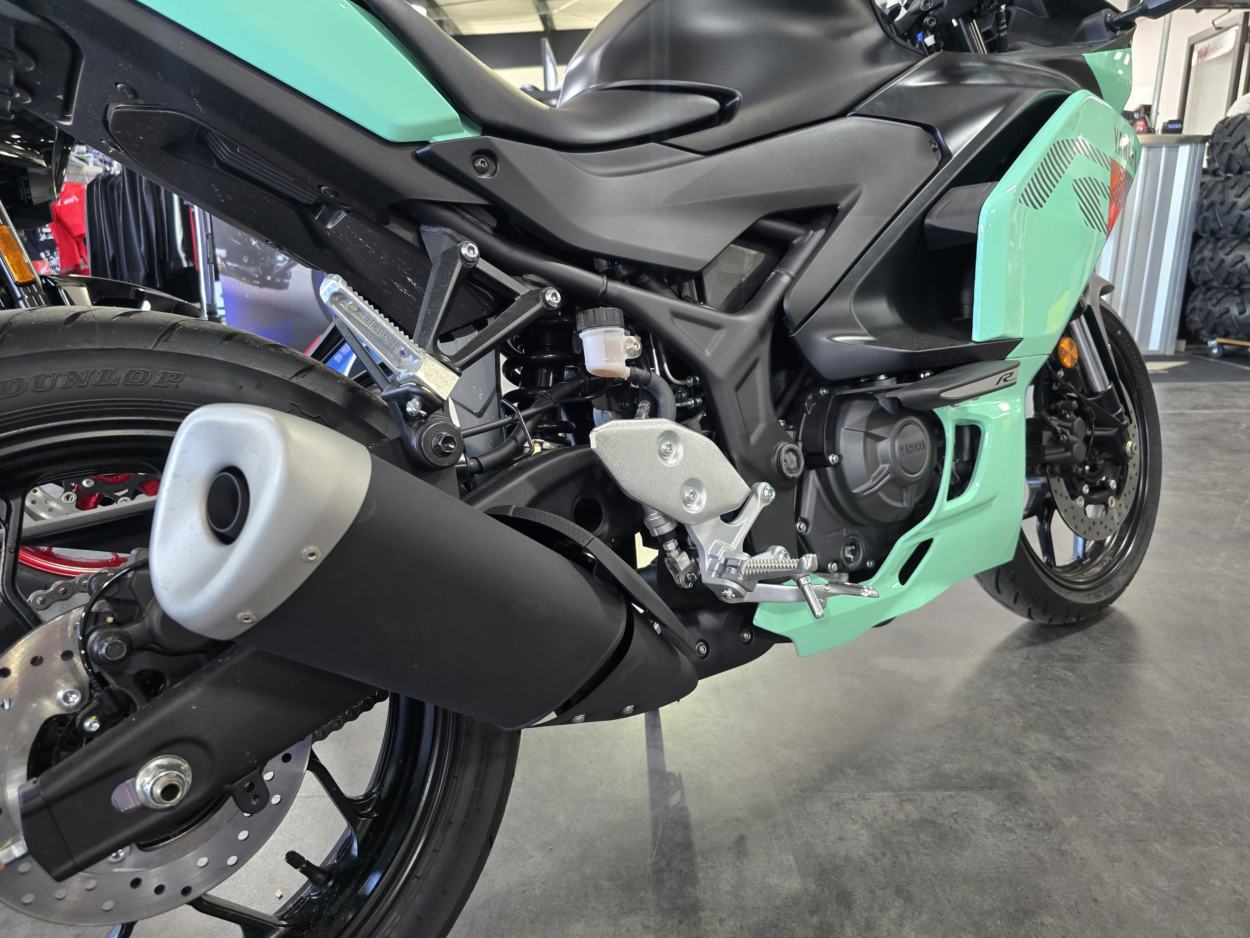 2026 Yamaha YZF-R3 8