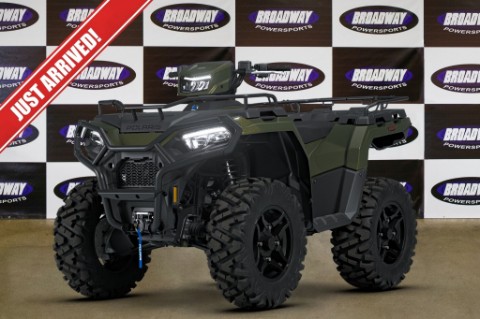 2027 Polaris Sportsman 600 Premium — photo 1 of 13