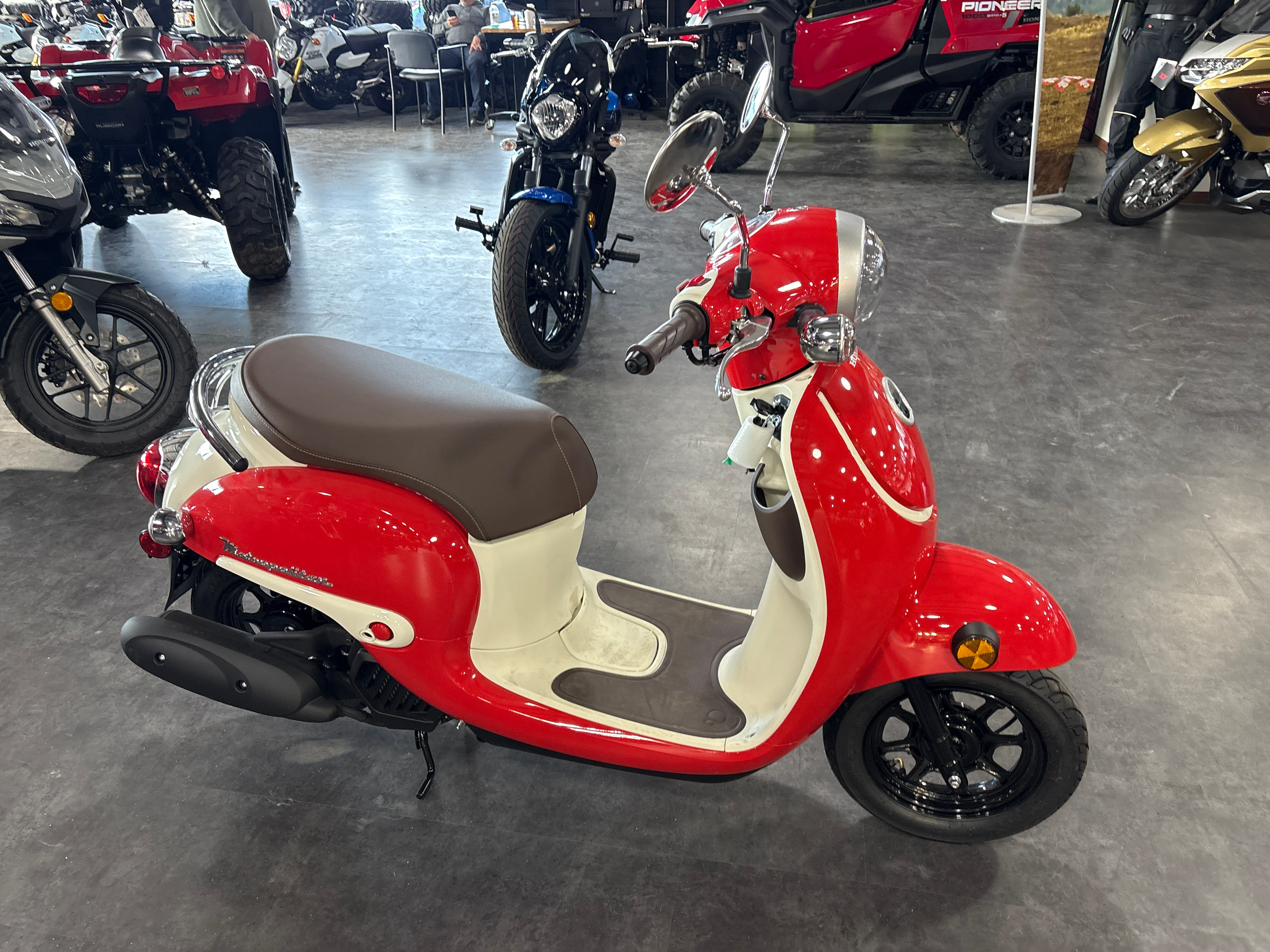 2025 Honda Metropolitan 2