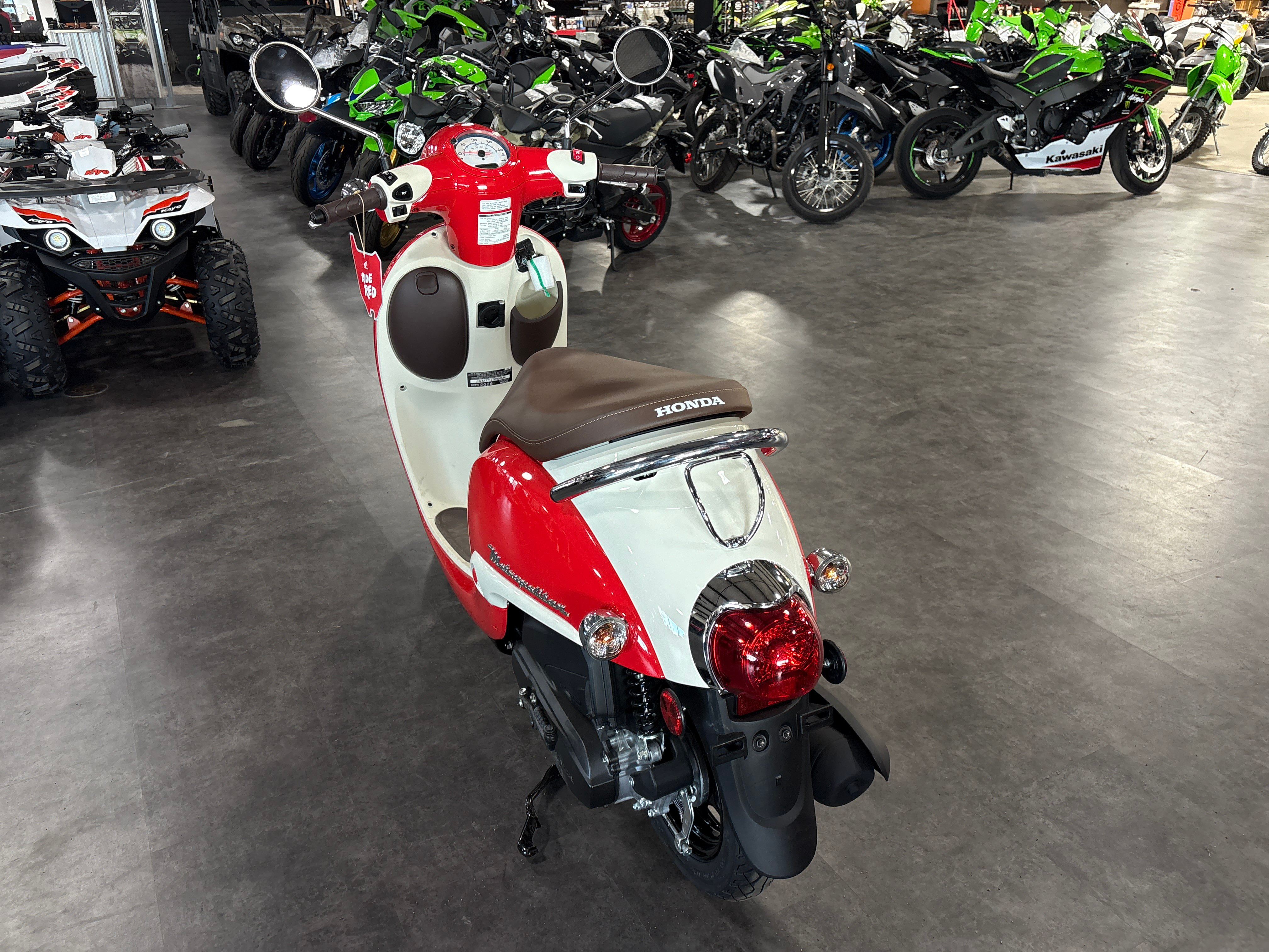 2025 Honda Metropolitan 4