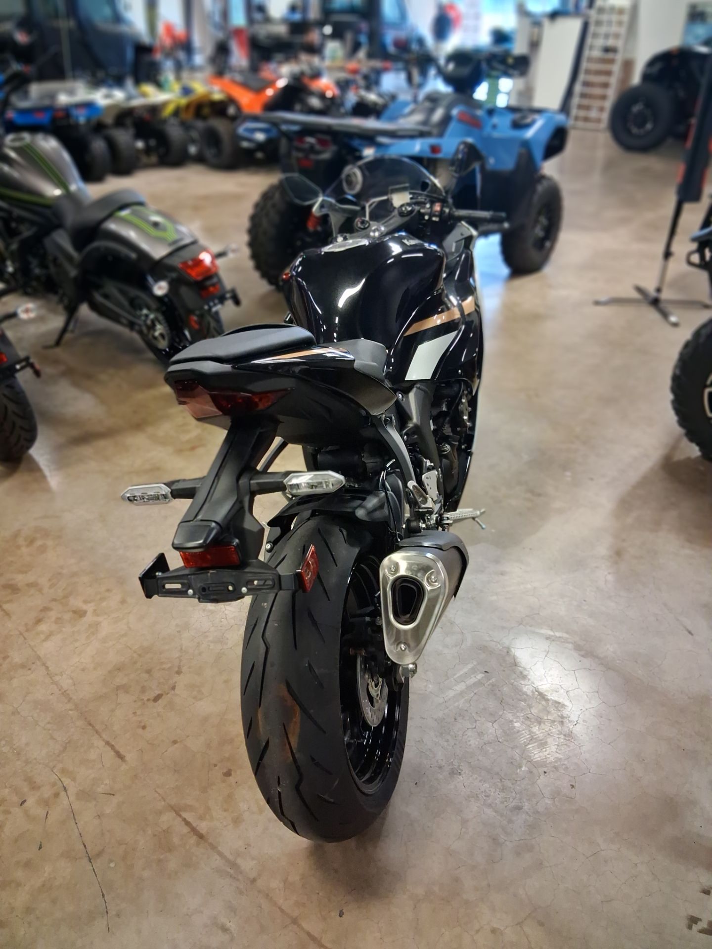 2026 Kawasaki Ninja® ZX-6R ABS 4