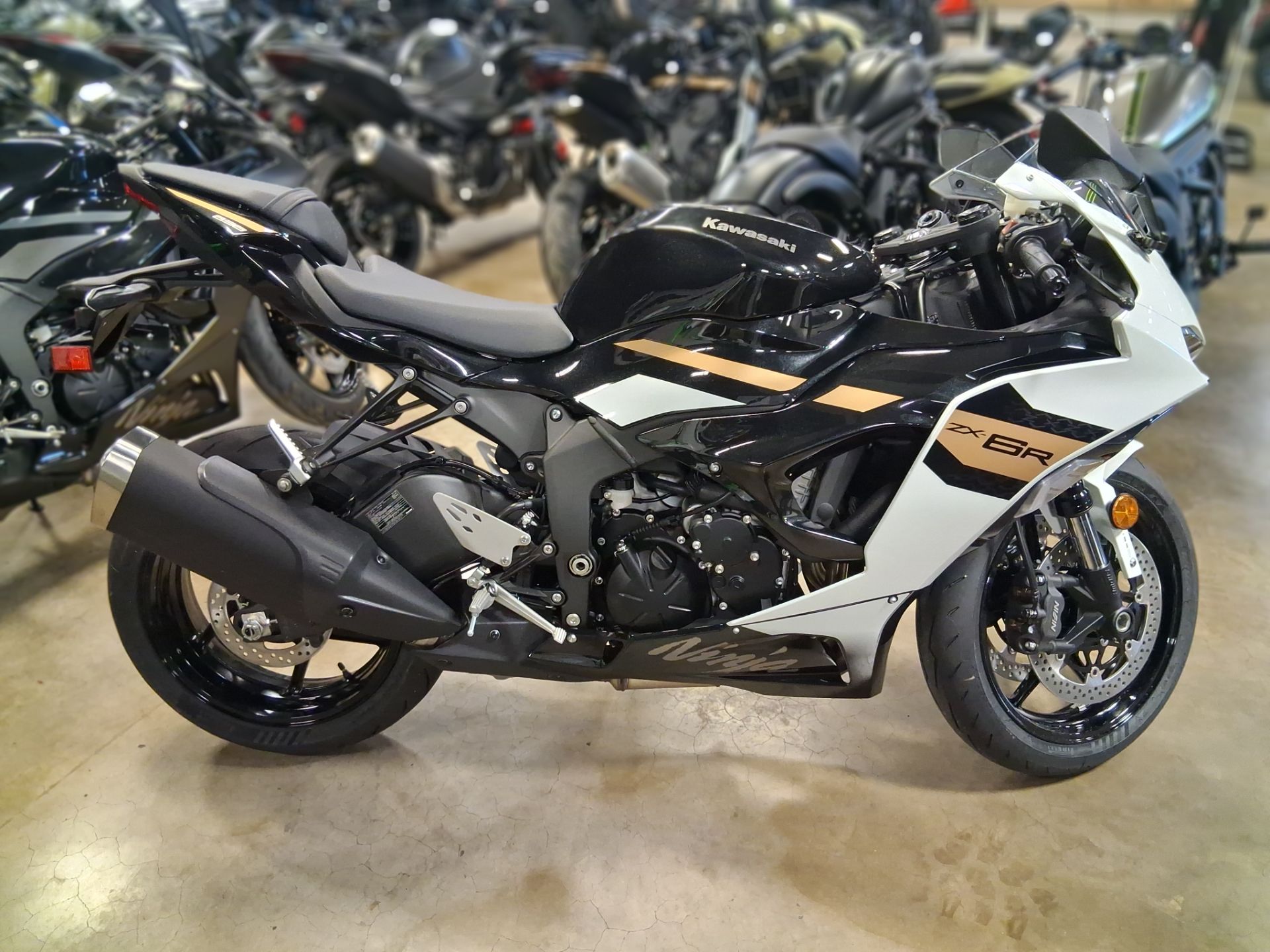 2026 Kawasaki Ninja® ZX-6R ABS 2