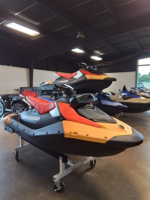 2025 Sea-Doo Spark for 3 90 hp + Convenience package with iBR and audio in option in Greenville, Texas - Photo 2