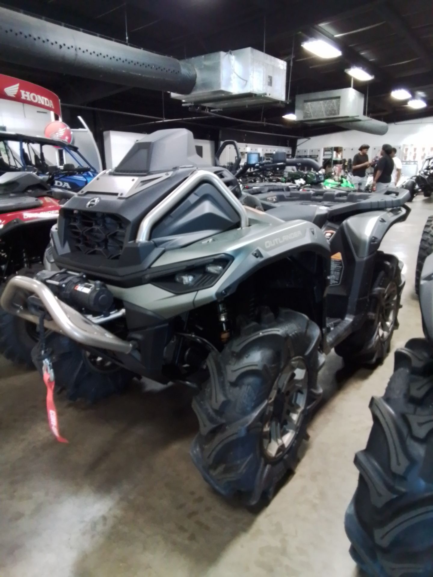 2026 Can-Am Outlander X MR 1000R in Greenville, Texas - Photo 3