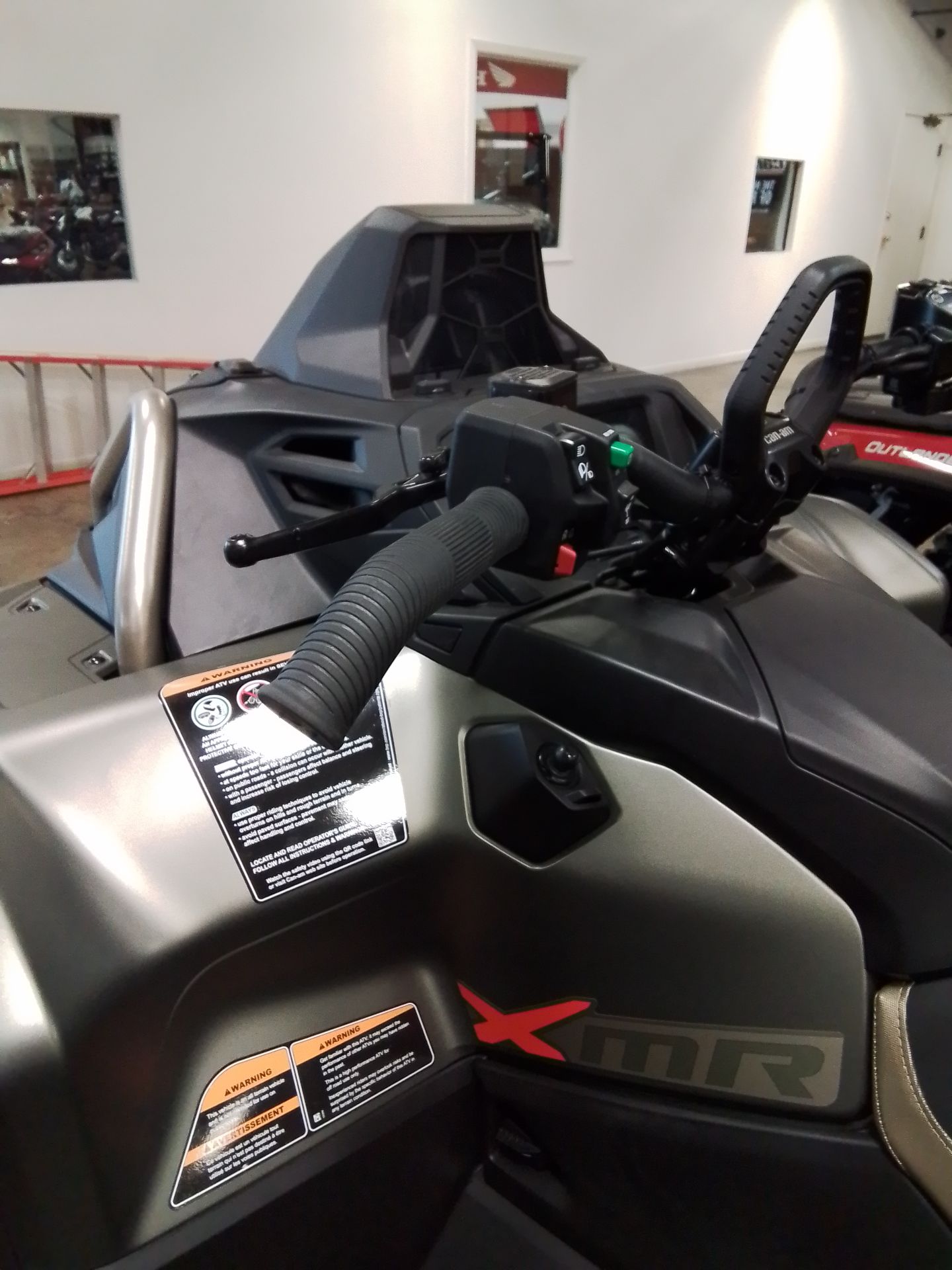 2026 Can-Am Outlander X MR 1000R in Greenville, Texas - Photo 6