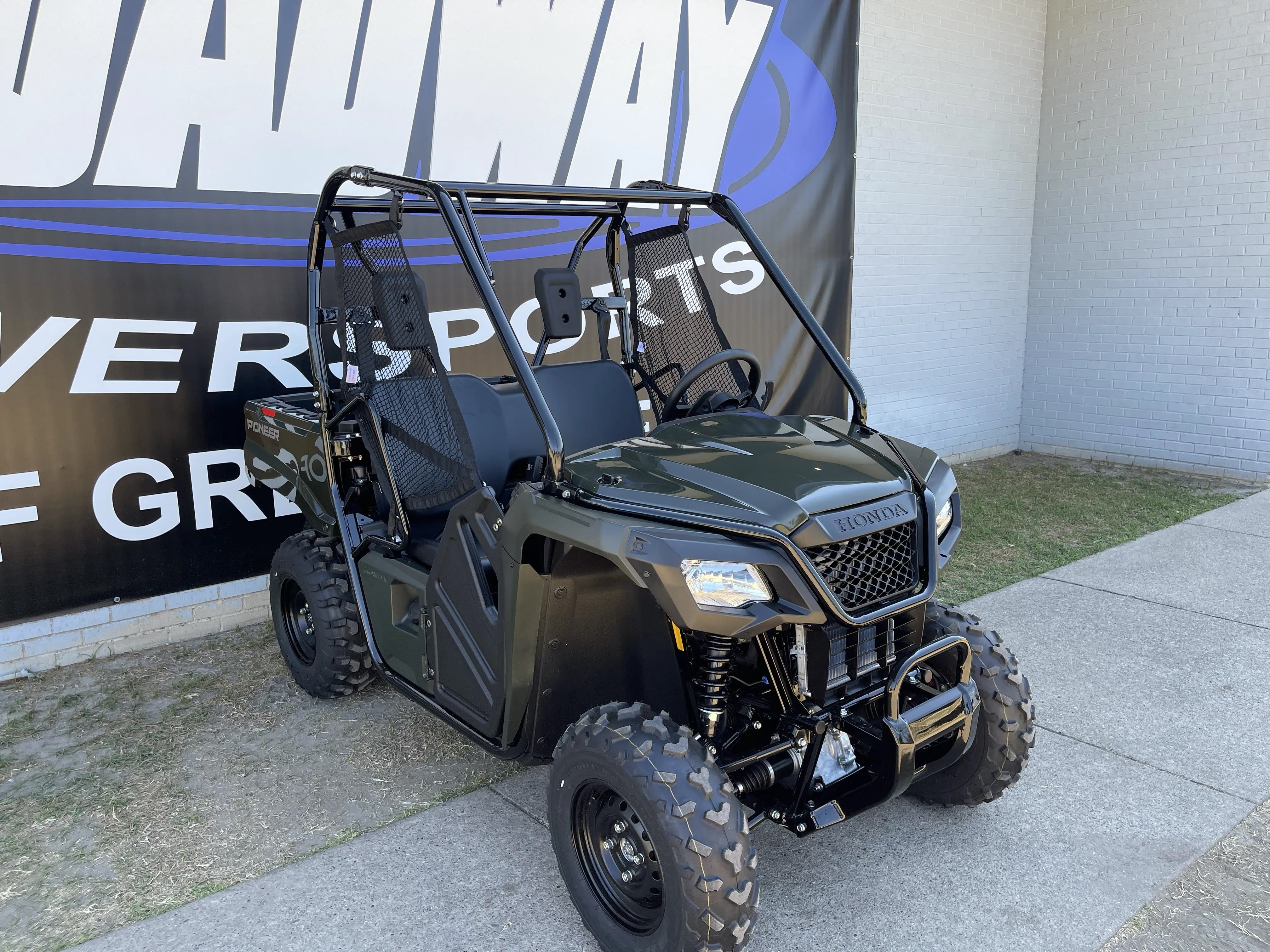 2026 Honda Pioneer 520 3