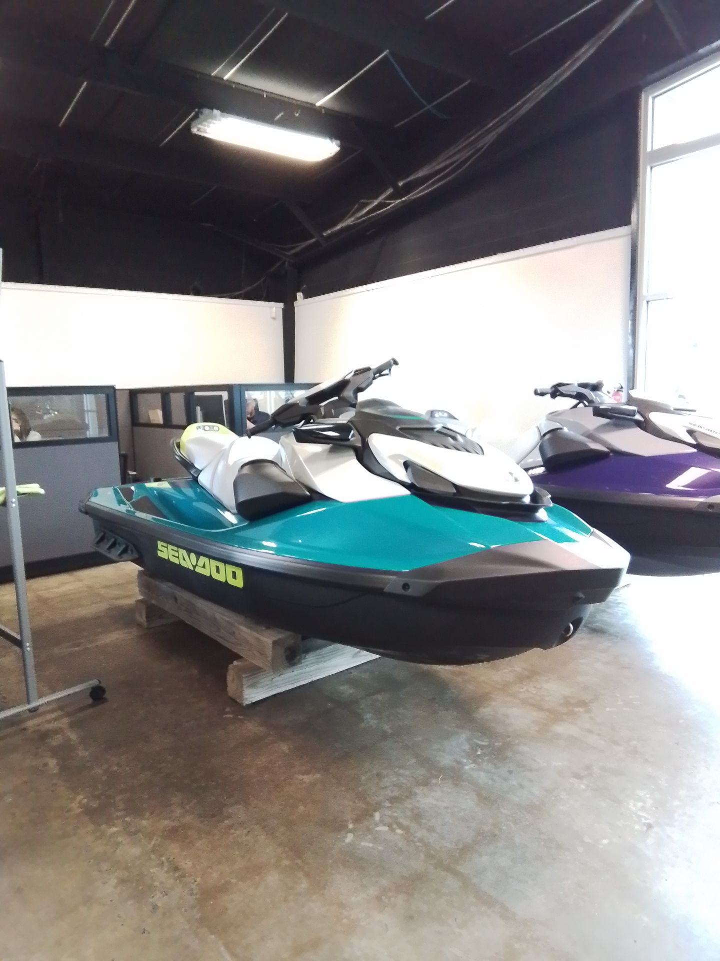 2025 Sea-Doo GTI SE 170 + Tech Package, audio, iDF, iBR in Greenville, Texas - Photo 3