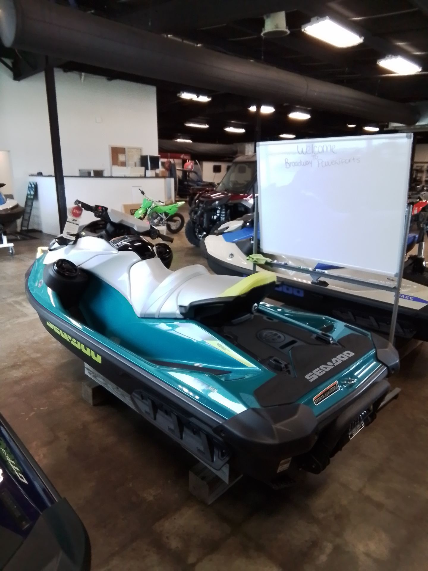 2025 Sea-Doo GTI SE 170 + Tech Package, audio, iDF, iBR in Greenville, Texas - Photo 4
