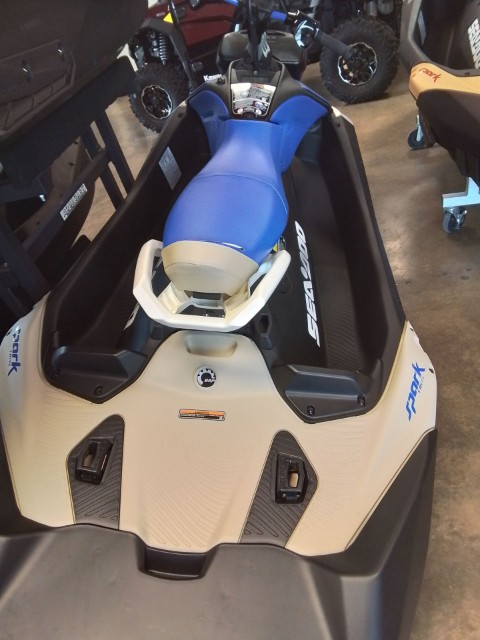 2025 Sea-Doo Spark Trixx for 3 + iBR and audio in option in Greenville, Texas - Photo 3