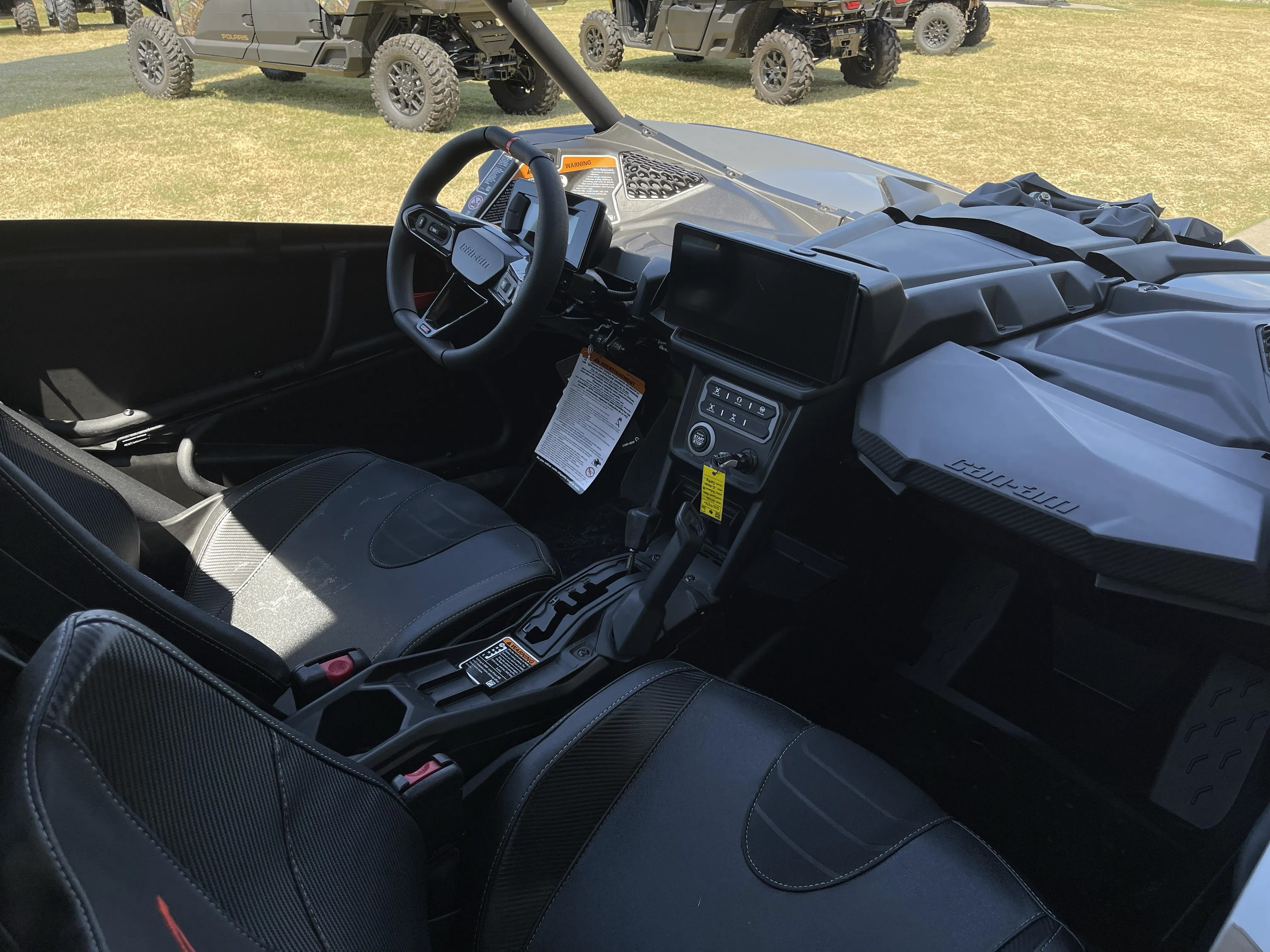 2026 Can-Am™ Maverick X3 X TURBO 6