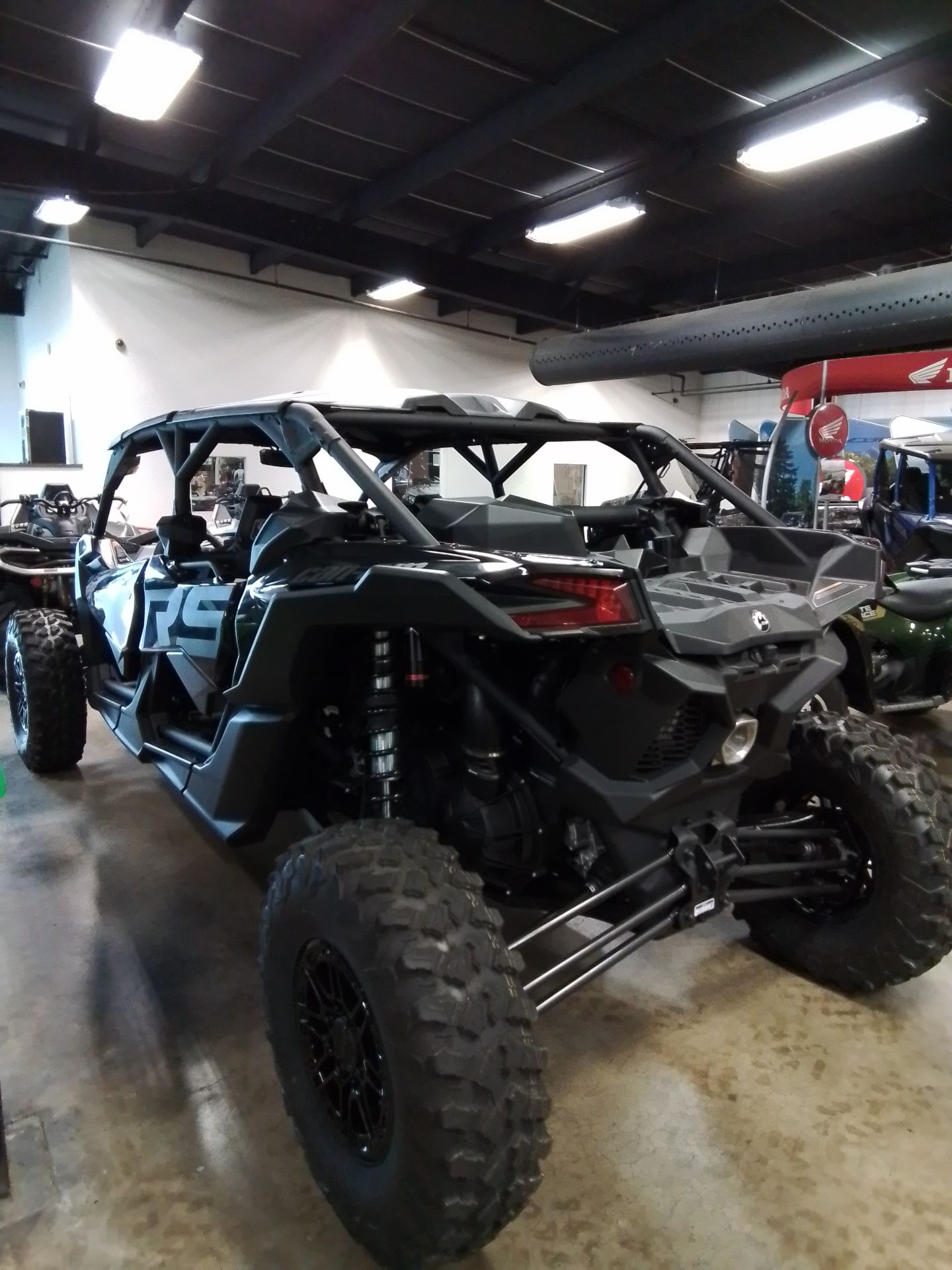 2026 Can-Am Maverick X3 MAX X RS TURBO RR Smart-Shox with 10.25 in. touchscreen display in Greenville, Texas - Photo 5
