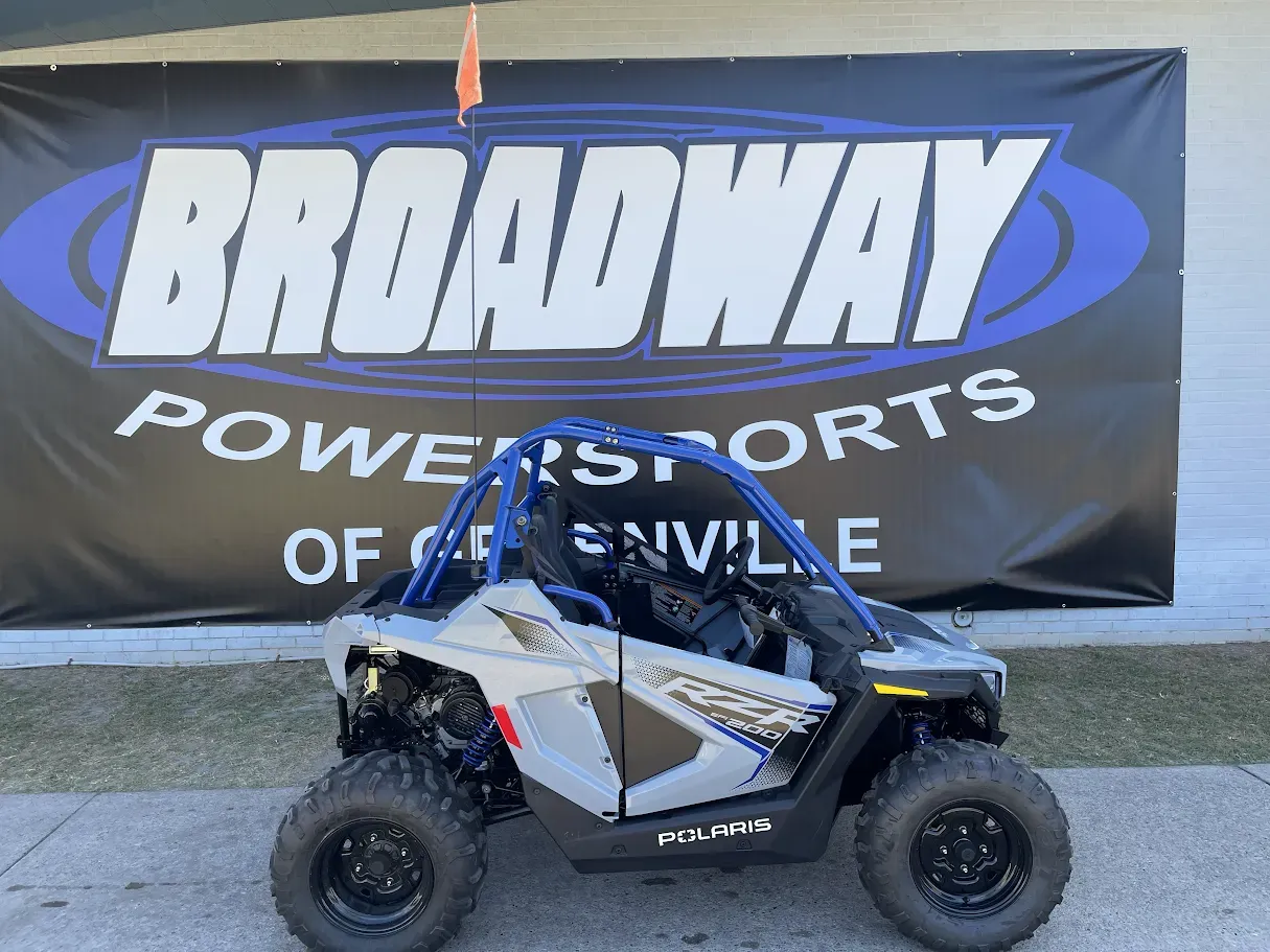 2026 Polaris RZR 200 EFI 2