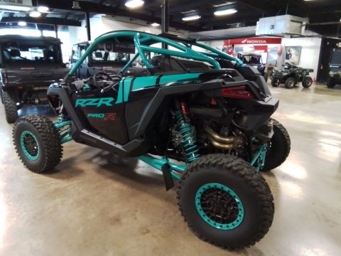 2025 Polaris RZR PRO R Ultimate in Greenville, Texas - Photo 5