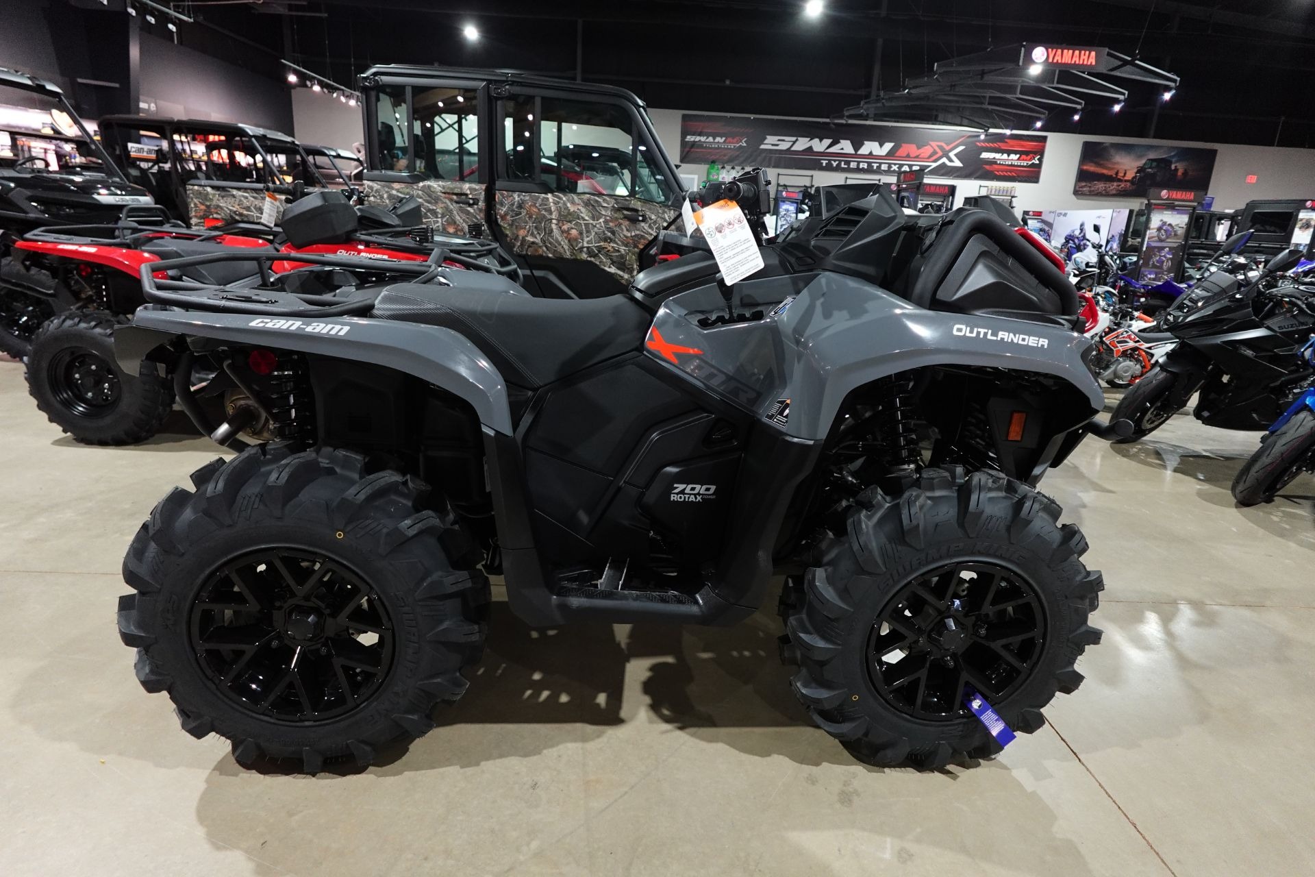 2026 Can-Am™ Outlander X MR 700 2