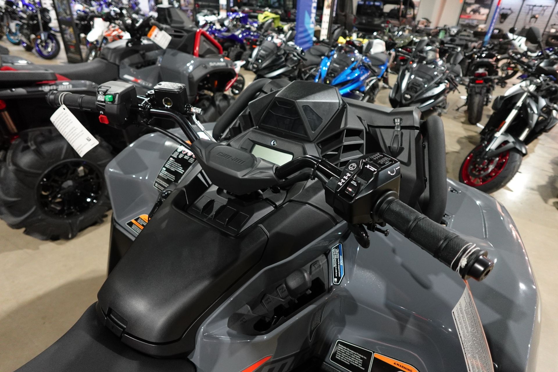 2026 Can-Am™ Outlander X MR 700 5
