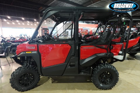 2026 Honda Pioneer 1000-5 Deluxe — photo 1 of 13