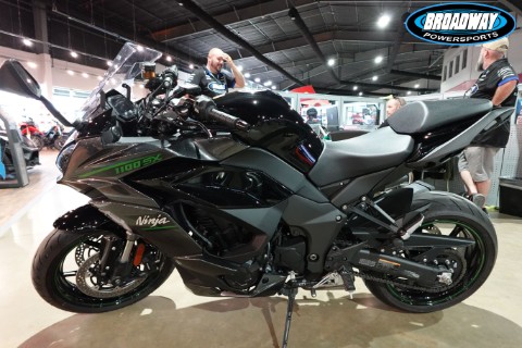 2025 Kawasaki Ninja 1100SX ABS — photo 1 of 12